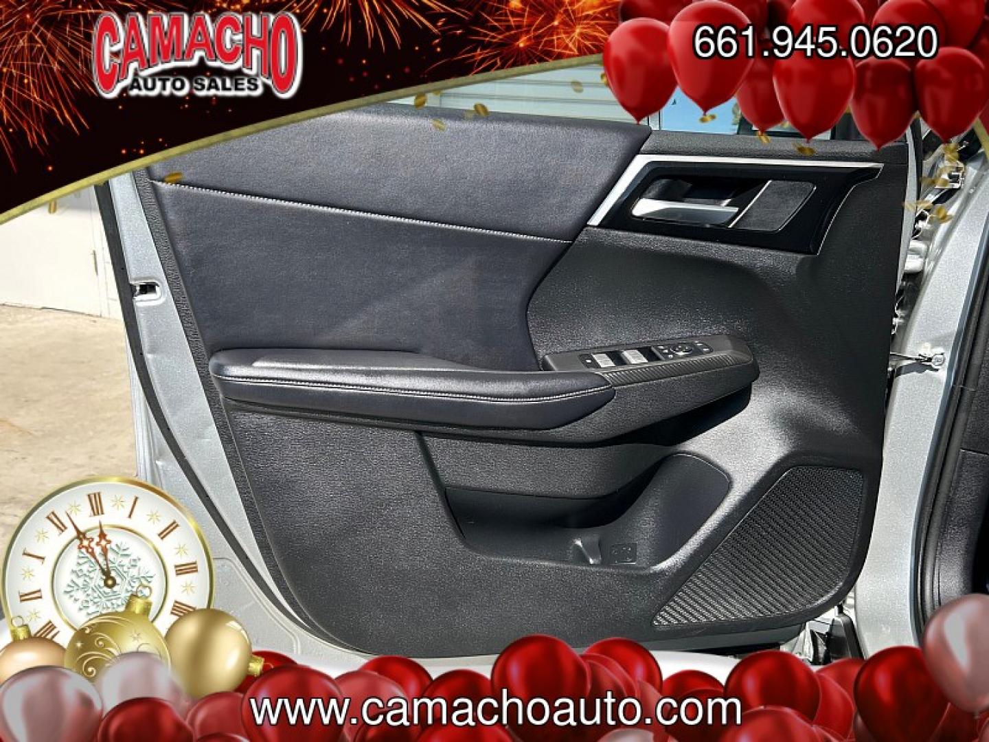 2024 Silver Mitsubishi Outlander (JA4J4VA84RZ) with an 4-Cyl 2.5 Liter engine, Automatic CVT transmission, located at 412 Auto Vista Drive, Palmdale, CA, 93551, (661) 945-0620, 34.592636, -118.136681- Photo#16