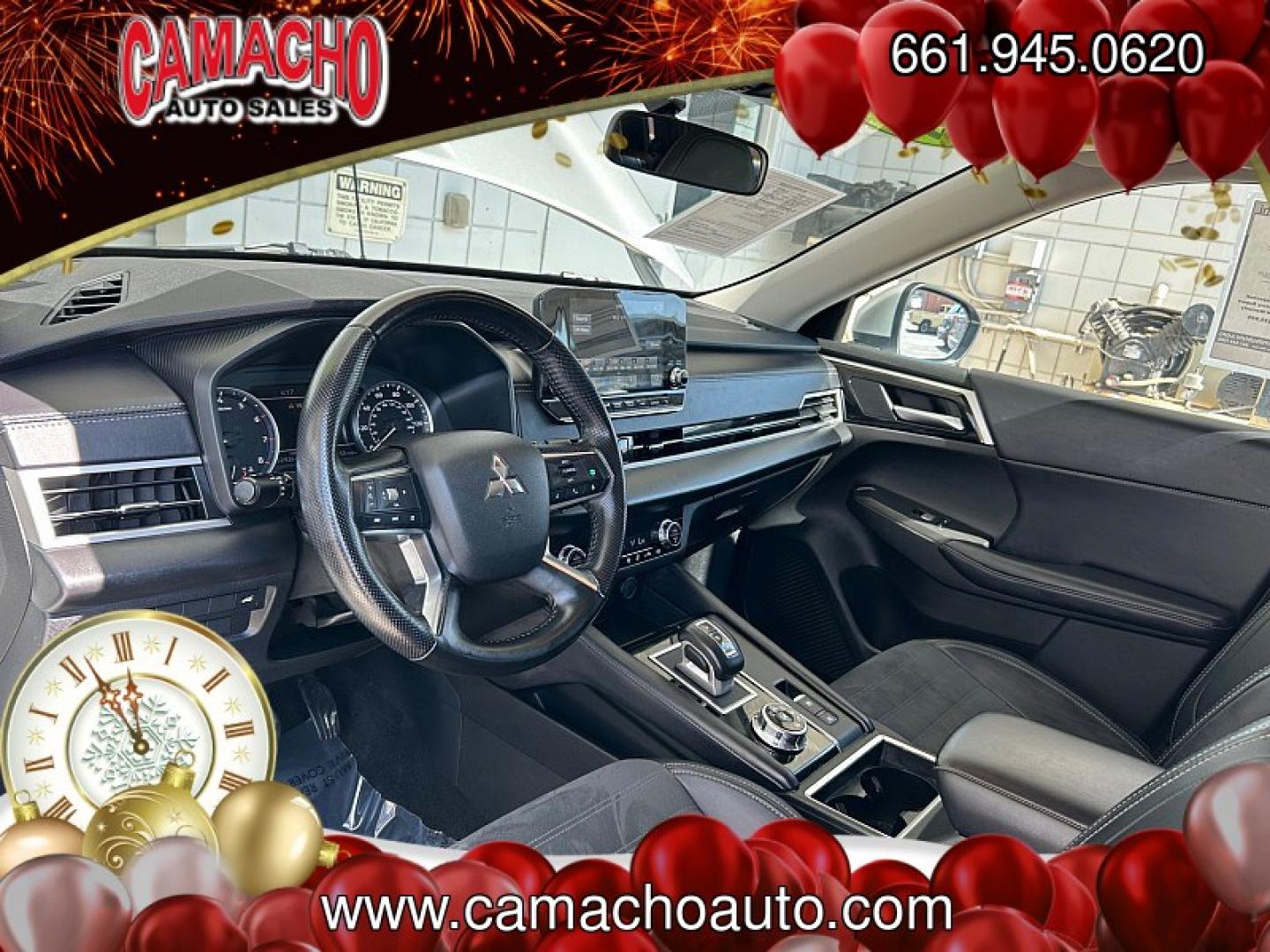 2024 Silver Mitsubishi Outlander (JA4J4VA84RZ) with an 4-Cyl 2.5 Liter engine, Automatic CVT transmission, located at 412 Auto Vista Drive, Palmdale, CA, 93551, (661) 945-0620, 34.592636, -118.136681- Photo#17