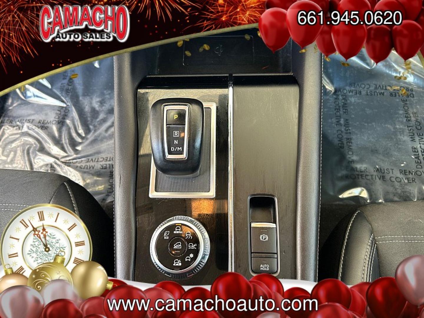 2024 Silver Mitsubishi Outlander (JA4J4VA84RZ) with an 4-Cyl 2.5 Liter engine, Automatic CVT transmission, located at 412 Auto Vista Drive, Palmdale, CA, 93551, (661) 945-0620, 34.592636, -118.136681- Photo#18