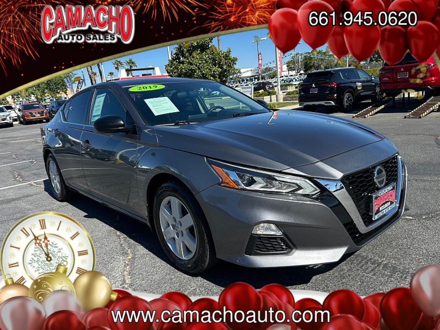 2019 Gray Nissan Altima (1N4BL4CV7KN) with an 4-Cyl 2.5 Liter engine, Automatic Xtronic CVT transmission, located at 412 Auto Vista Drive, Palmdale, CA, 93551, (661) 945-0620, 34.592636, -118.136681- Photo#0