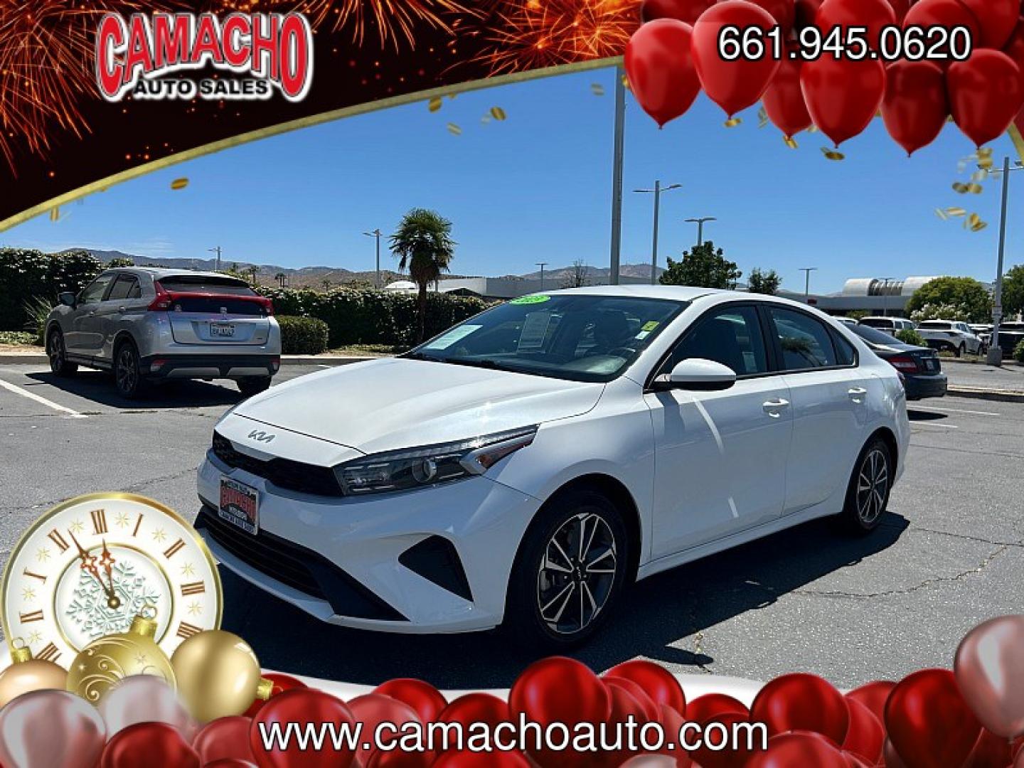 2023 White Kia Forte (3KPF24AD2PE) with an 4-Cyl 2.0 Liter engine, Automatic IVT transmission, located at 412 Auto Vista Drive, Palmdale, CA, 93551, (661) 945-0620, 34.592636, -118.136681- Photo#2