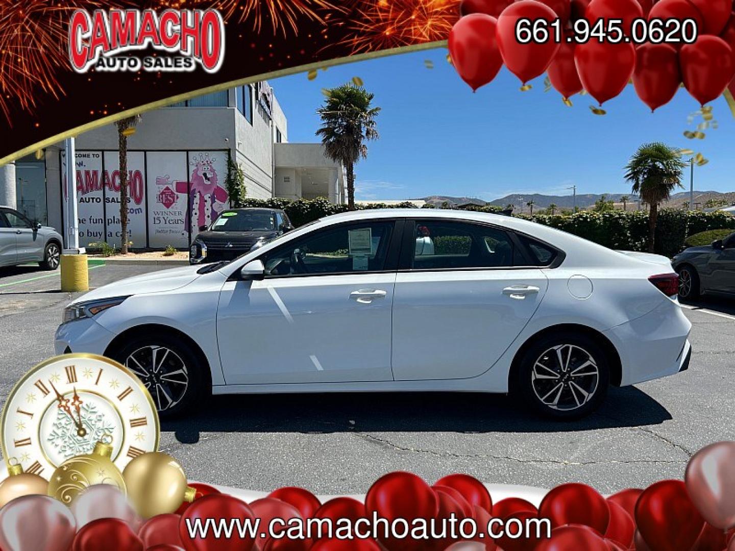 2023 White Kia Forte (3KPF24AD2PE) with an 4-Cyl 2.0 Liter engine, Automatic IVT transmission, located at 412 Auto Vista Drive, Palmdale, CA, 93551, (661) 945-0620, 34.592636, -118.136681- Photo#7