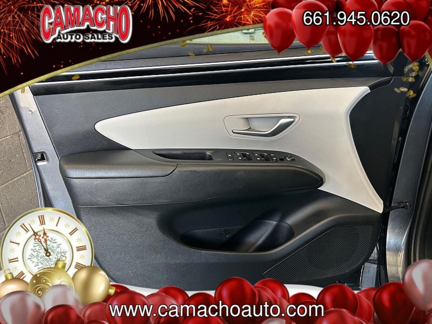 2024 Gray Hyundai Tucson (5NMJB3DEXRH) with an 4-Cyl 2.5 Liter engine, Automatic 8-Spd transmission, located at 412 Auto Vista Drive, Palmdale, CA, 93551, (661) 945-0620, 34.592636, -118.136681- Photo#16