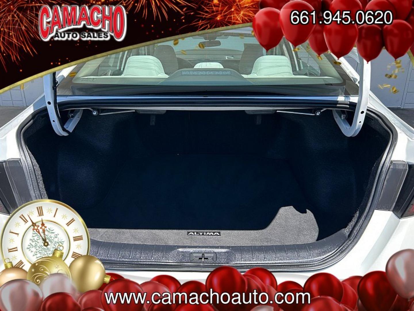 2025 White Nissan Altima (1N4BL4DV7SN) with an 4-Cyl 2.5 Liter engine, Automatic CVT transmission, located at 412 Auto Vista Drive, Palmdale, CA, 93551, (661) 945-0620, 34.592636, -118.136681- Photo#25