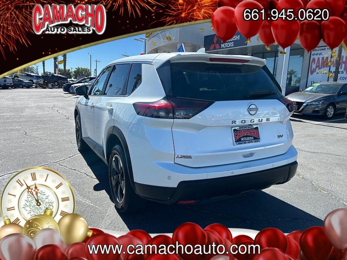 2024 White Nissan Rogue (5N1BT3BA5RC) with an 3-Cyl Turbo 1.5 Liter engine, Automatic CVT transmission, located at 412 Auto Vista Drive, Palmdale, CA, 93551, (661) 945-0620, 34.592636, -118.136681- Photo#4