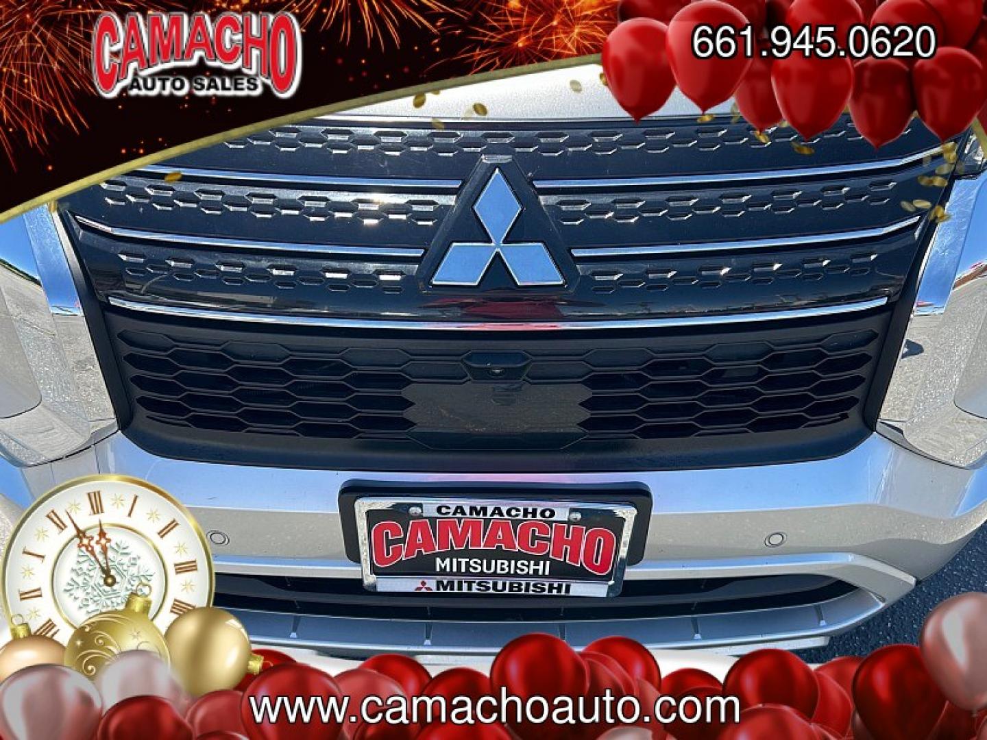 2024 Silver Mitsubishi Outlander (JA4J3VA80RZ) with an 4-Cyl 2.5 Liter engine, Automatic CVT transmission, located at 412 Auto Vista Drive, Palmdale, CA, 93551, (661) 945-0620, 34.592636, -118.136681- Photo#8
