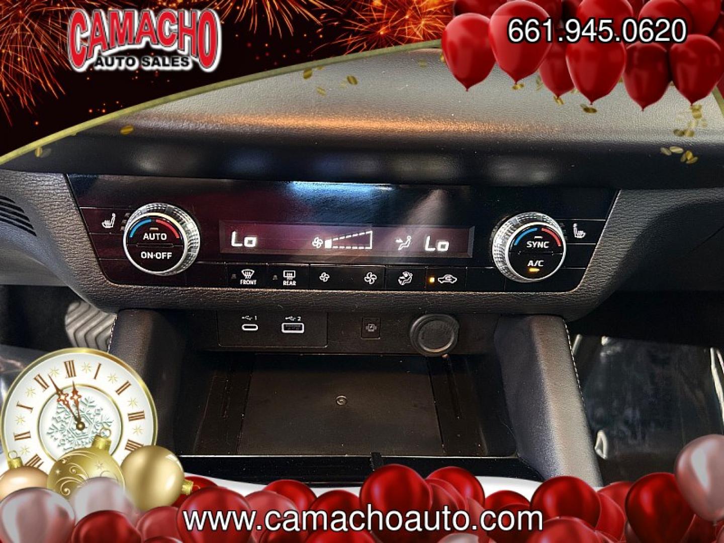2024 Silver Mitsubishi Outlander (JA4J3VA80RZ) with an 4-Cyl 2.5 Liter engine, Automatic CVT transmission, located at 412 Auto Vista Drive, Palmdale, CA, 93551, (661) 945-0620, 34.592636, -118.136681- Photo#19