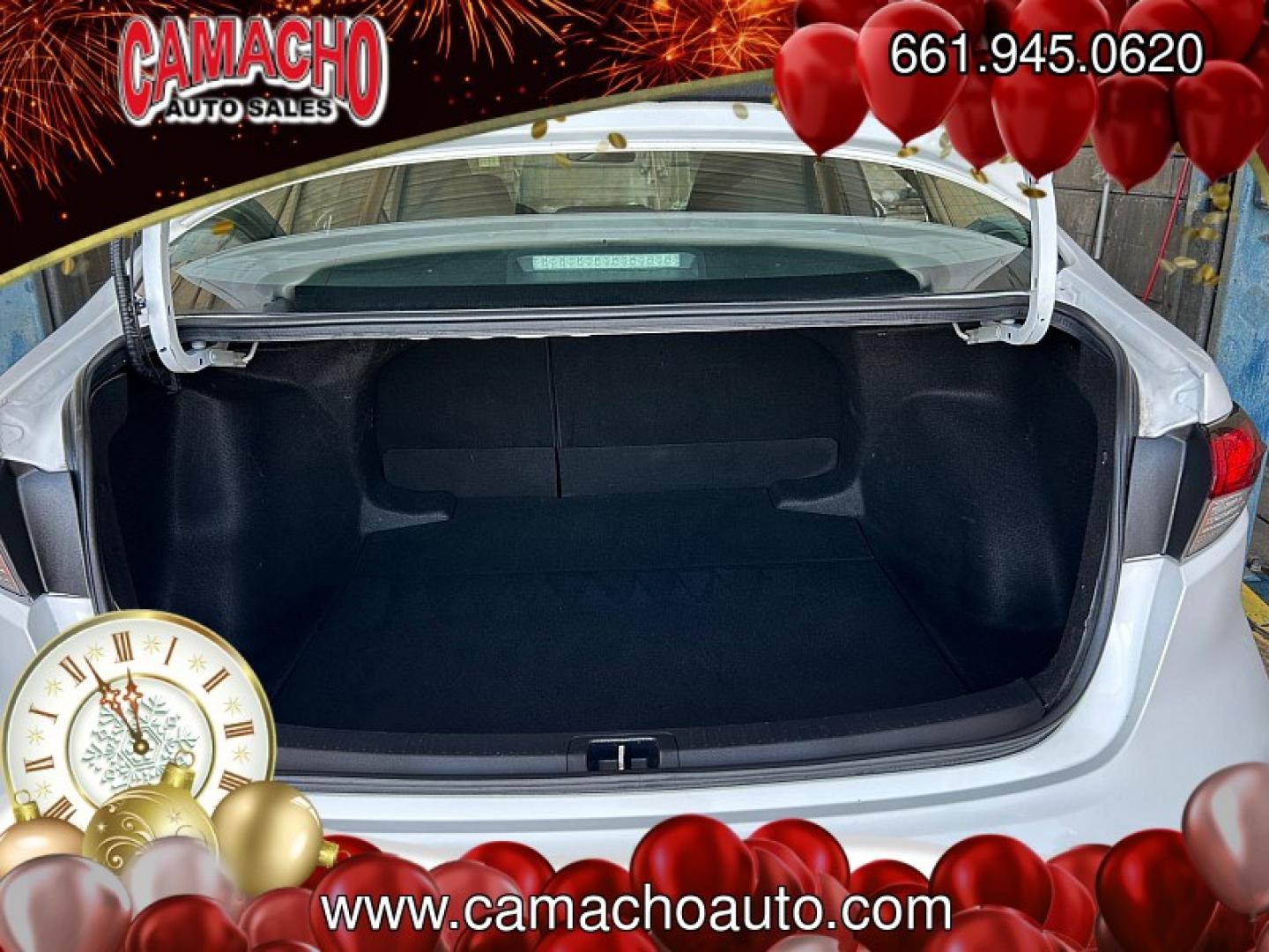 2022 White Toyota Corolla (5YFEPMAE4NP) with an 4-Cyl 1.8 Liter engine, Automatic CVTi-S transmission, located at 412 Auto Vista Drive, Palmdale, CA, 93551, (661) 945-0620, 34.592636, -118.136681- Photo#25