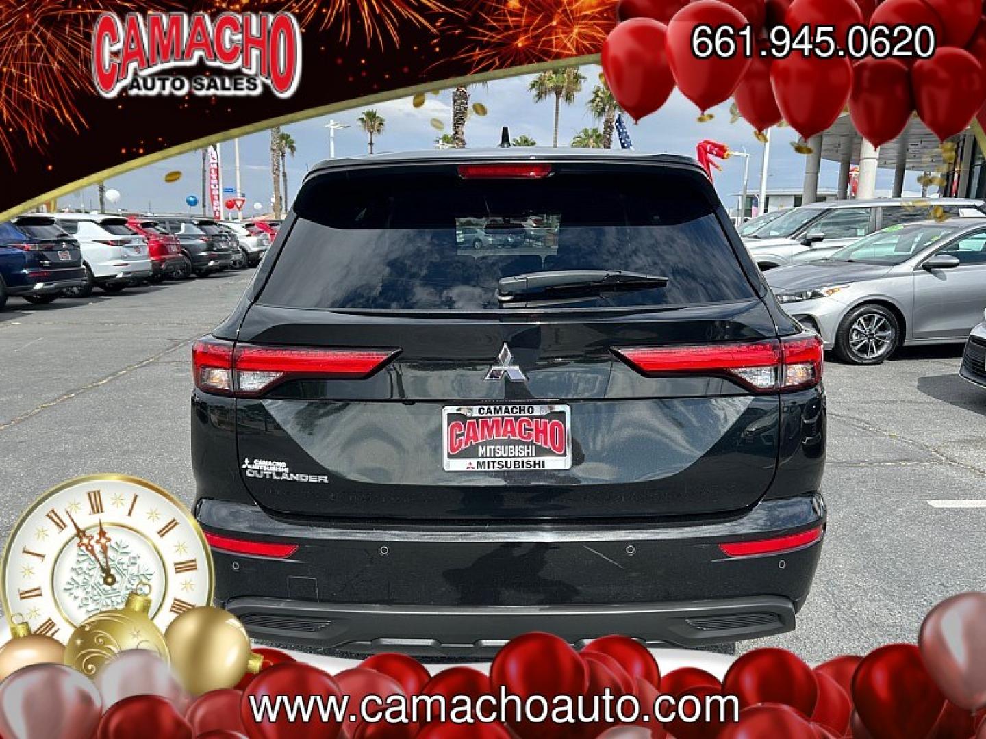 2023 Black Mitsubishi Outlander (JA4J3TA84PZ) with an 4-Cyl 2.5 Liter engine, Automatic CVT transmission, located at 412 Auto Vista Drive, Palmdale, CA, 93551, (661) 945-0620, 34.592636, -118.136681- Photo#5