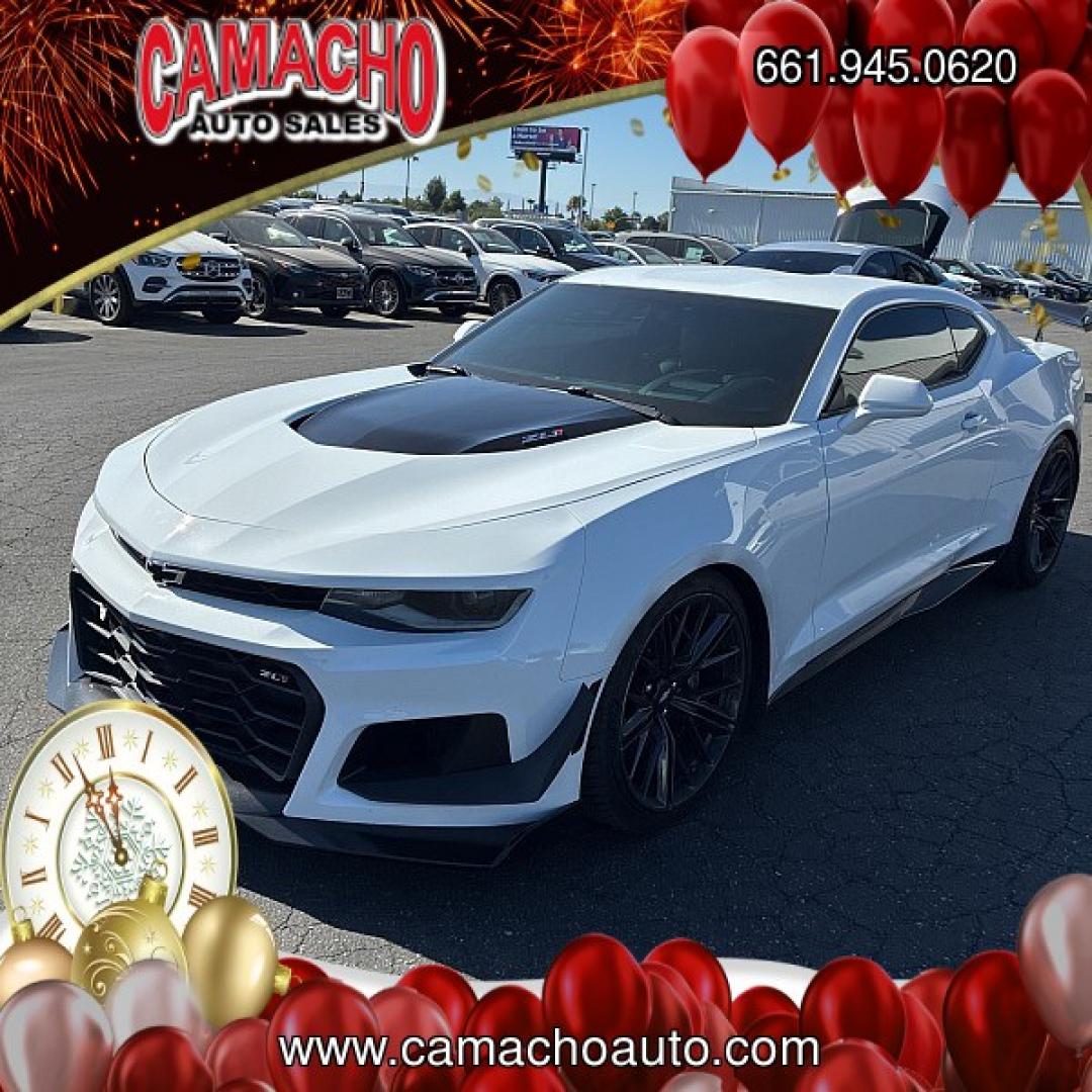 2018 WHITE Chevrolet Camaro (1G1FK1R66J0) with an V8 Supercharged 6.2 Liter engine, Automatic transmission, located at 412 Auto Vista Drive, Palmdale, CA, 93551, (661) 945-0620, 34.592636, -118.136681- Photo#0