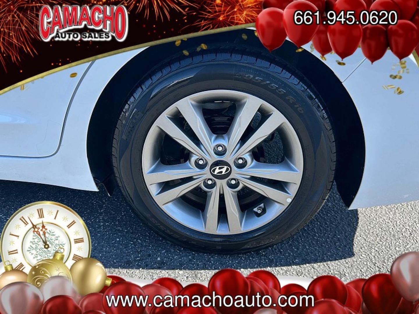 2017 White Hyundai Elantra (5NPD84LF8HH) with an 4-Cyl 2.0 Liter engine, Auto 6-Spd Shiftronic transmission, located at 412 Auto Vista Drive, Palmdale, CA, 93551, (661) 945-0620, 34.592636, -118.136681- Photo#13