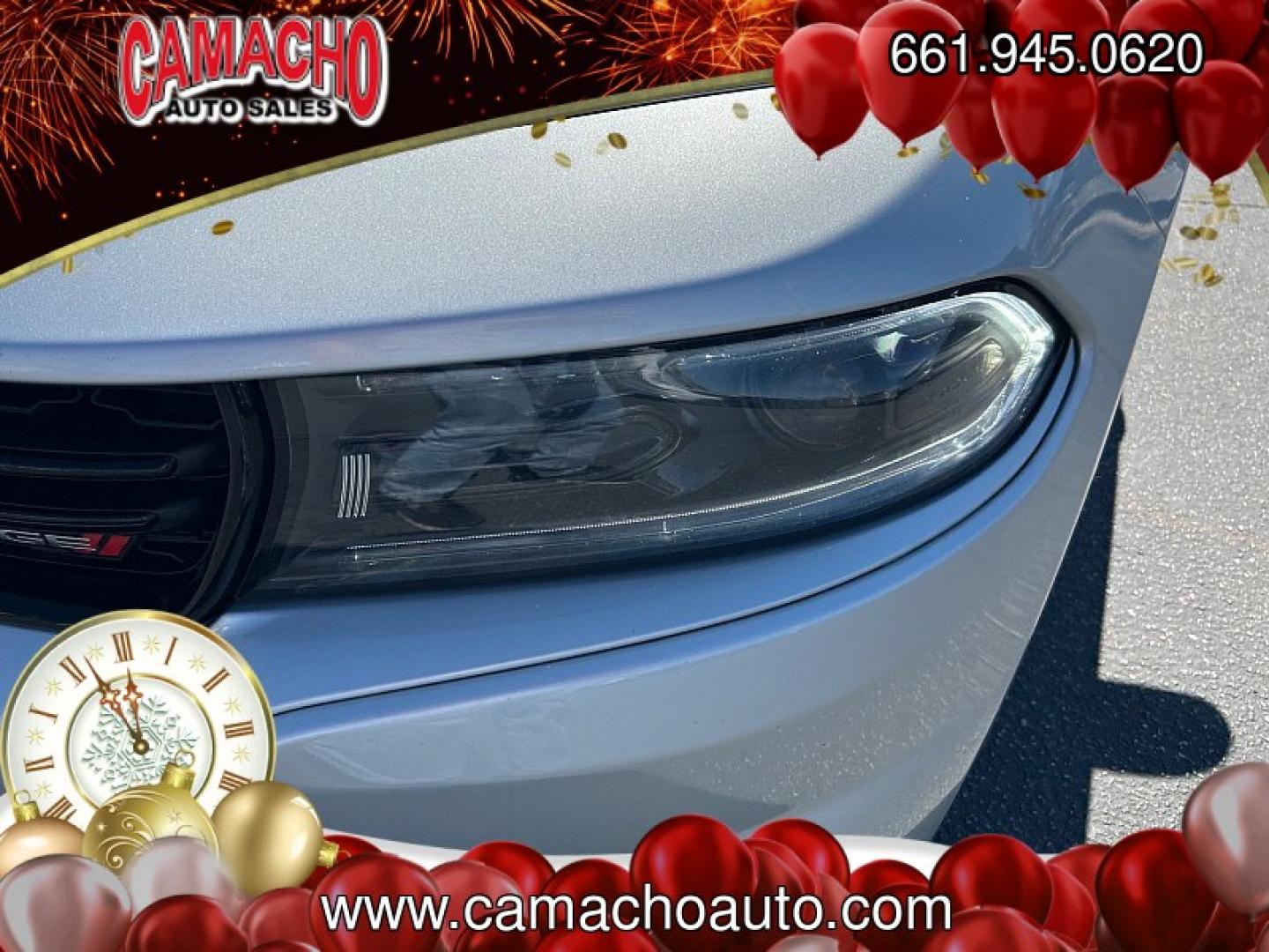 2022 Silver Dodge Charger (2C3CDXBG5NH) with an V6 3.6 Liter engine, Automatic 8-Spd w/AutoStick transmission, located at 412 Auto Vista Drive, Palmdale, CA, 93551, (661) 945-0620, 34.592636, -118.136681- Photo#8
