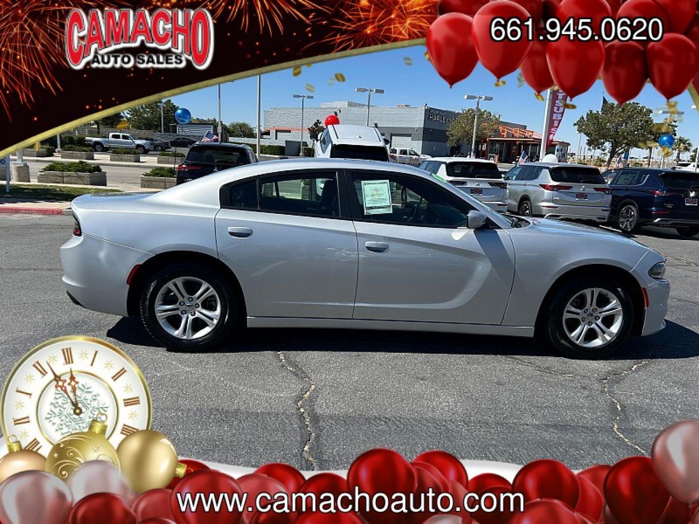 2022 Silver Dodge Charger (2C3CDXBG5NH) with an V6 3.6 Liter engine, Automatic 8-Spd w/AutoStick transmission, located at 412 Auto Vista Drive, Palmdale, CA, 93551, (661) 945-0620, 34.592636, -118.136681- Photo#11