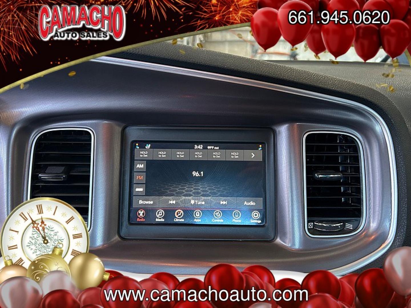 2022 Silver Dodge Charger (2C3CDXBG5NH) with an V6 3.6 Liter engine, Automatic 8-Spd w/AutoStick transmission, located at 412 Auto Vista Drive, Palmdale, CA, 93551, (661) 945-0620, 34.592636, -118.136681- Photo#21