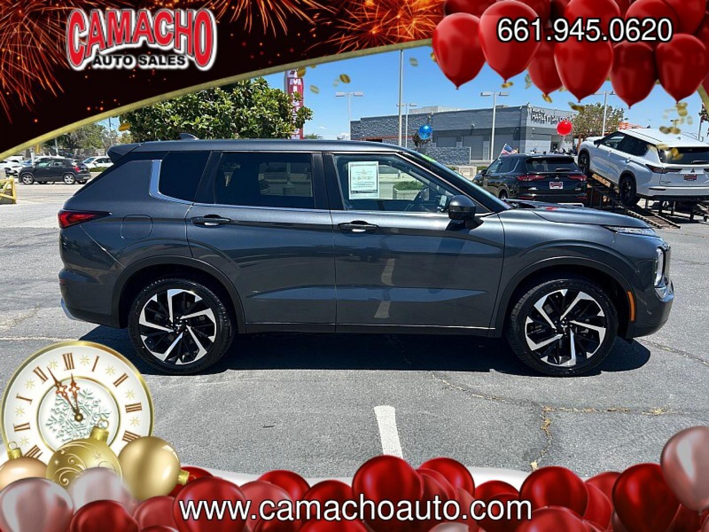 2024 Silver Mitsubishi Outlander (JA4J3VA83RZ) with an 4-Cyl 2.5 Liter engine, Automatic CVT transmission, located at 412 Auto Vista Drive, Palmdale, CA, 93551, (661) 945-0620, 34.592636, -118.136681- Photo#6