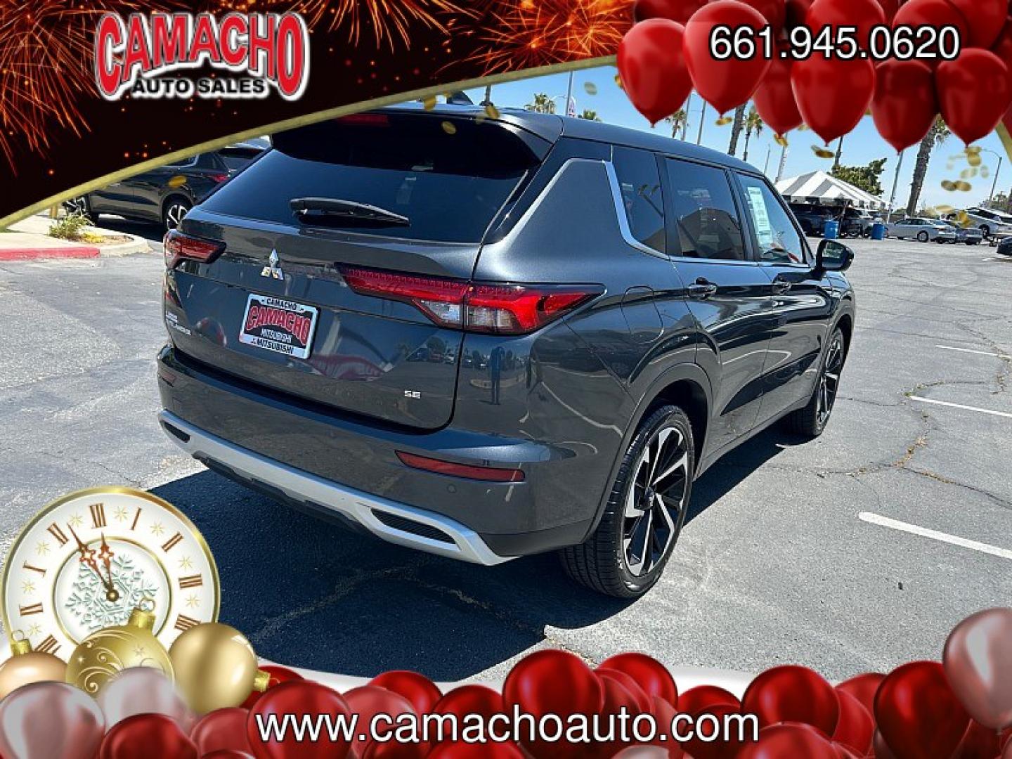 2024 Silver Mitsubishi Outlander (JA4J3VA83RZ) with an 4-Cyl 2.5 Liter engine, Automatic CVT transmission, located at 412 Auto Vista Drive, Palmdale, CA, 93551, (661) 945-0620, 34.592636, -118.136681- Photo#7
