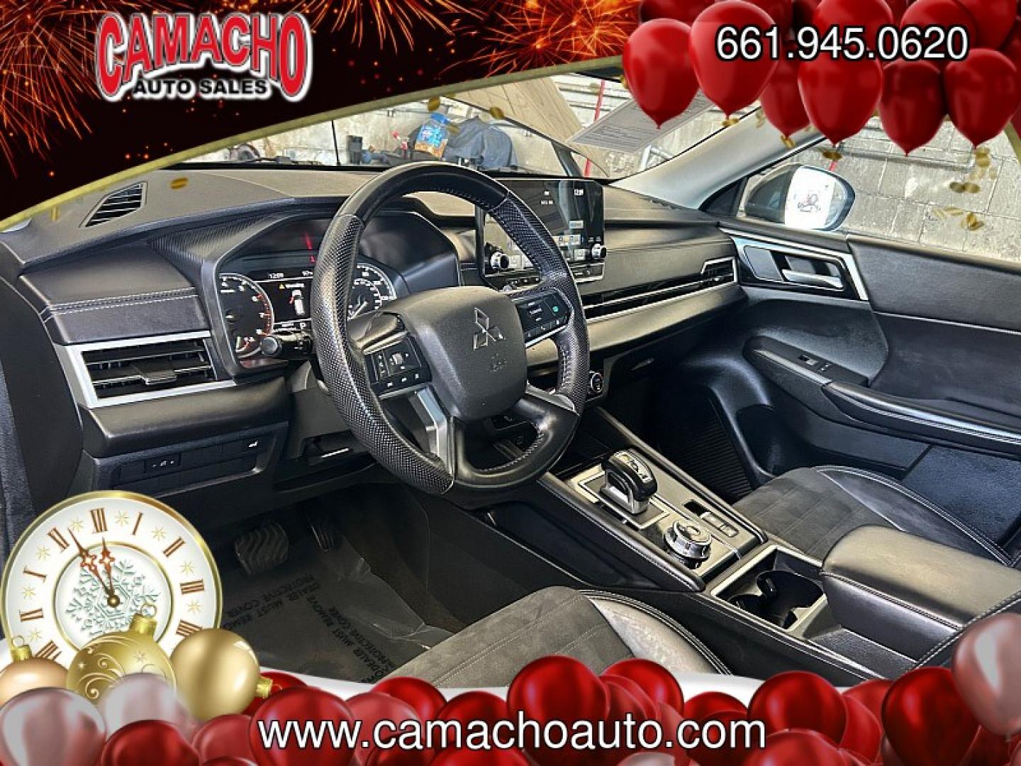 2024 Silver Mitsubishi Outlander (JA4J3VA83RZ) with an 4-Cyl 2.5 Liter engine, Automatic CVT transmission, located at 412 Auto Vista Drive, Palmdale, CA, 93551, (661) 945-0620, 34.592636, -118.136681- Photo#19