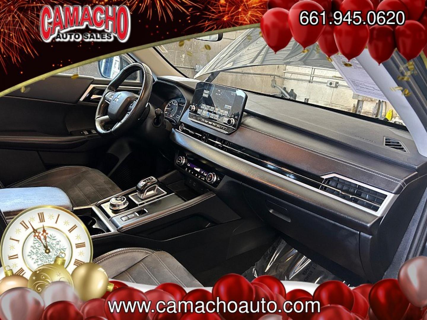 2024 Silver Mitsubishi Outlander (JA4J3VA83RZ) with an 4-Cyl 2.5 Liter engine, Automatic CVT transmission, located at 412 Auto Vista Drive, Palmdale, CA, 93551, (661) 945-0620, 34.592636, -118.136681- Photo#33