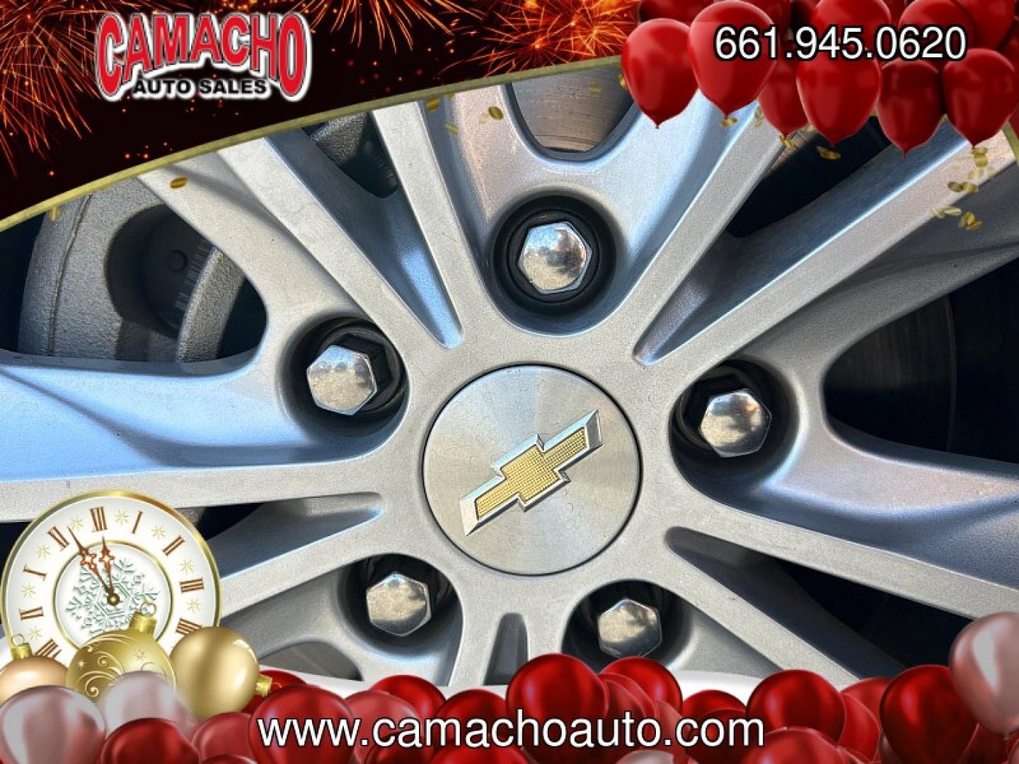2023 Gray Chevrolet Malibu (1G1ZD5ST1PF) with an 4-Cyl Turbo 1.5 Liter engine, Automatic CVT transmission, located at 412 Auto Vista Drive, Palmdale, CA, 93551, (661) 945-0620, 34.592636, -118.136681- Photo#13
