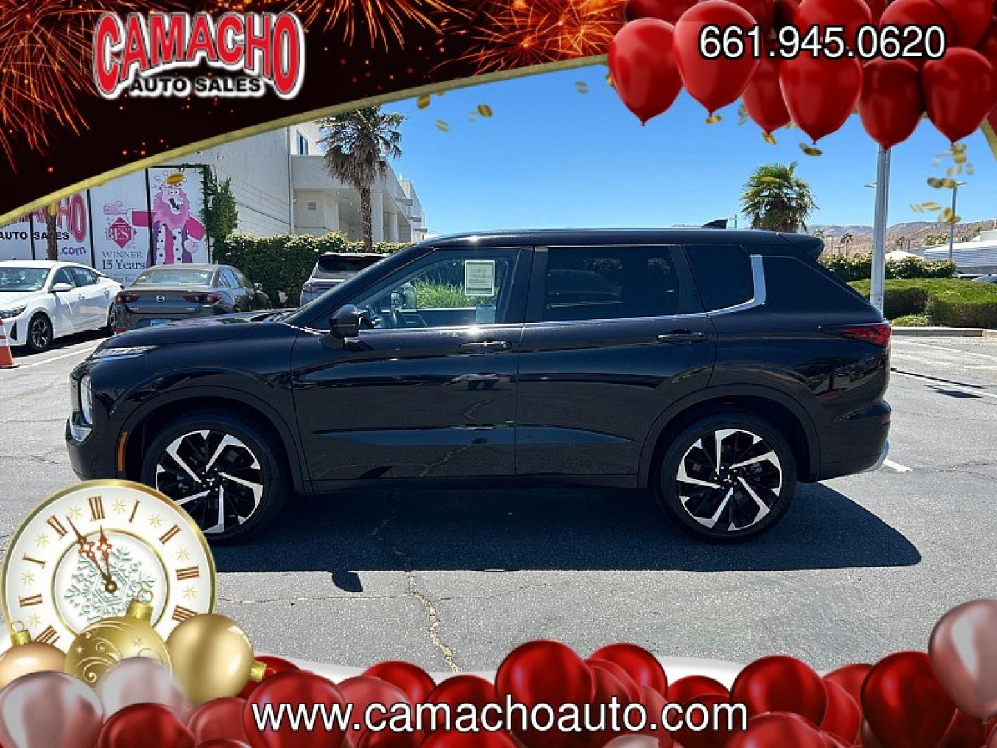 2024 Black Mitsubishi Outlander (JA4J3VA85RZ) with an 4-Cyl 2.5 Liter engine, Automatic CVT transmission, located at 412 Auto Vista Drive, Palmdale, CA, 93551, (661) 945-0620, 34.592636, -118.136681- Photo#3