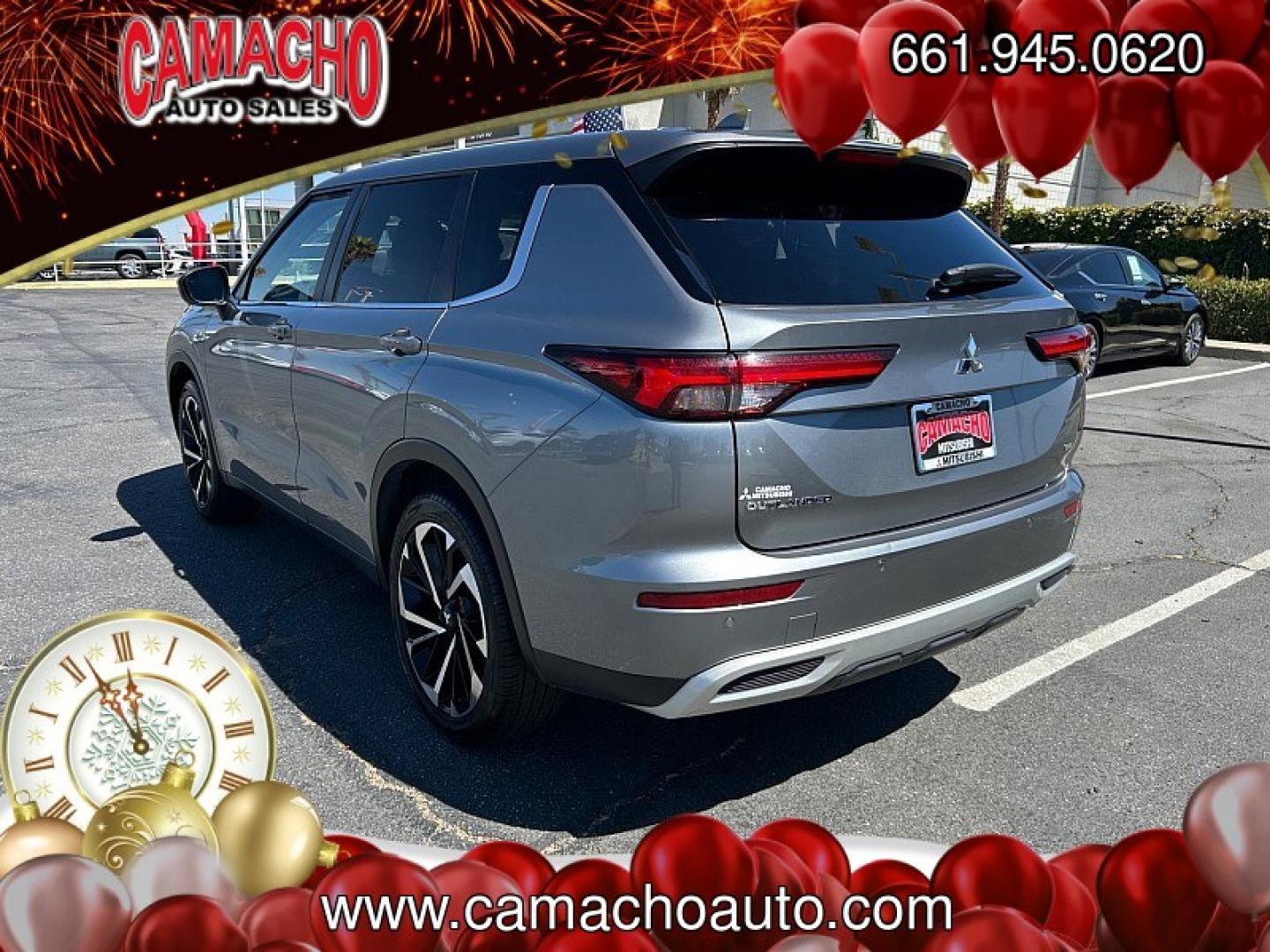 2024 Gray Mitsubishi Outlander (JA4J3VA87RZ) with an 4-Cyl 2.5 Liter engine, Automatic CVT transmission, located at 412 Auto Vista Drive, Palmdale, CA, 93551, (661) 945-0620, 34.592636, -118.136681- Photo#2