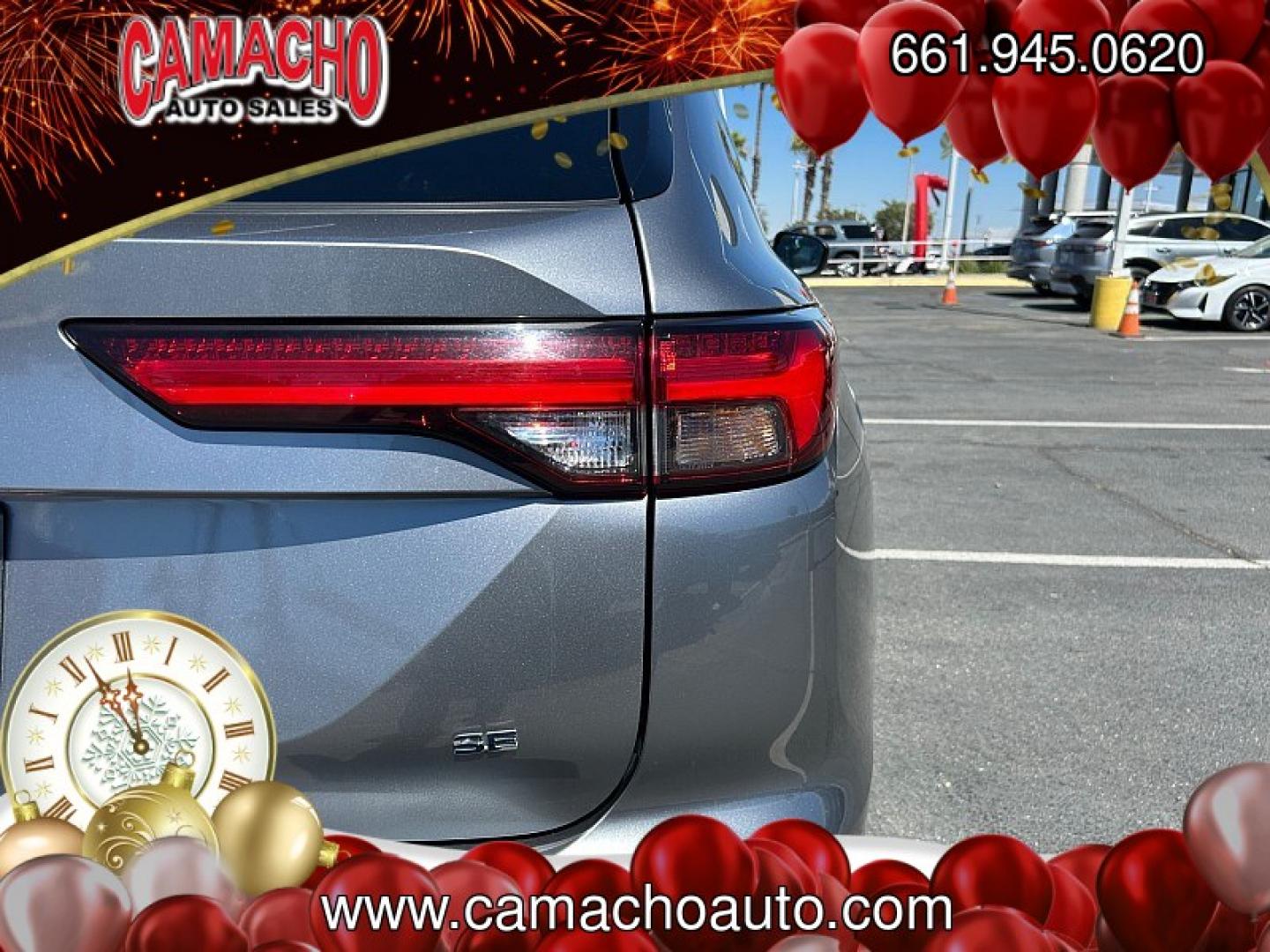 2024 Gray Mitsubishi Outlander (JA4J3VA87RZ) with an 4-Cyl 2.5 Liter engine, Automatic CVT transmission, located at 412 Auto Vista Drive, Palmdale, CA, 93551, (661) 945-0620, 34.592636, -118.136681- Photo#12