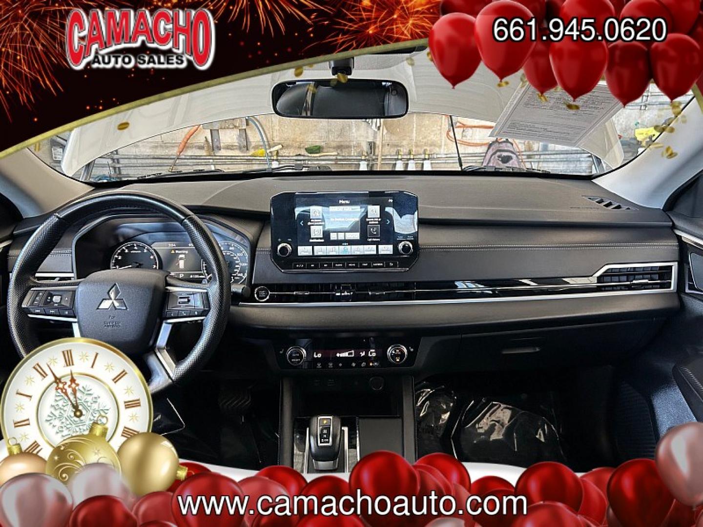 2024 Gray Mitsubishi Outlander (JA4J3VA87RZ) with an 4-Cyl 2.5 Liter engine, Automatic CVT transmission, located at 412 Auto Vista Drive, Palmdale, CA, 93551, (661) 945-0620, 34.592636, -118.136681- Photo#18