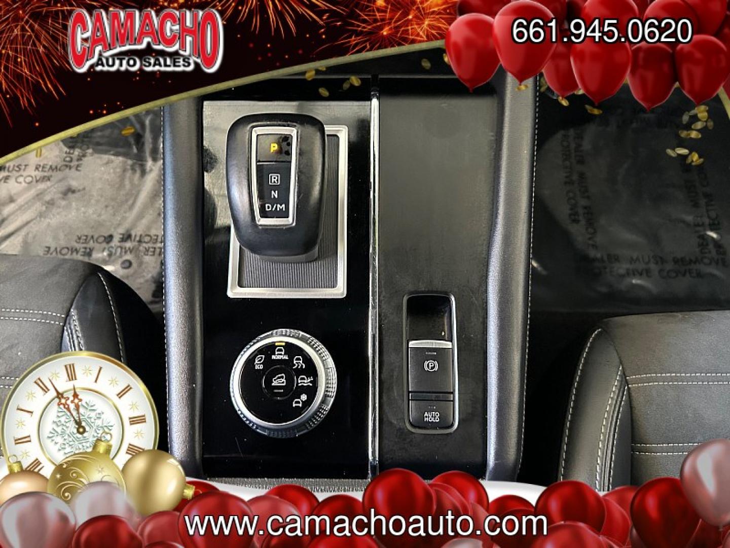 2024 Gray Mitsubishi Outlander (JA4J3VA87RZ) with an 4-Cyl 2.5 Liter engine, Automatic CVT transmission, located at 412 Auto Vista Drive, Palmdale, CA, 93551, (661) 945-0620, 34.592636, -118.136681- Photo#20