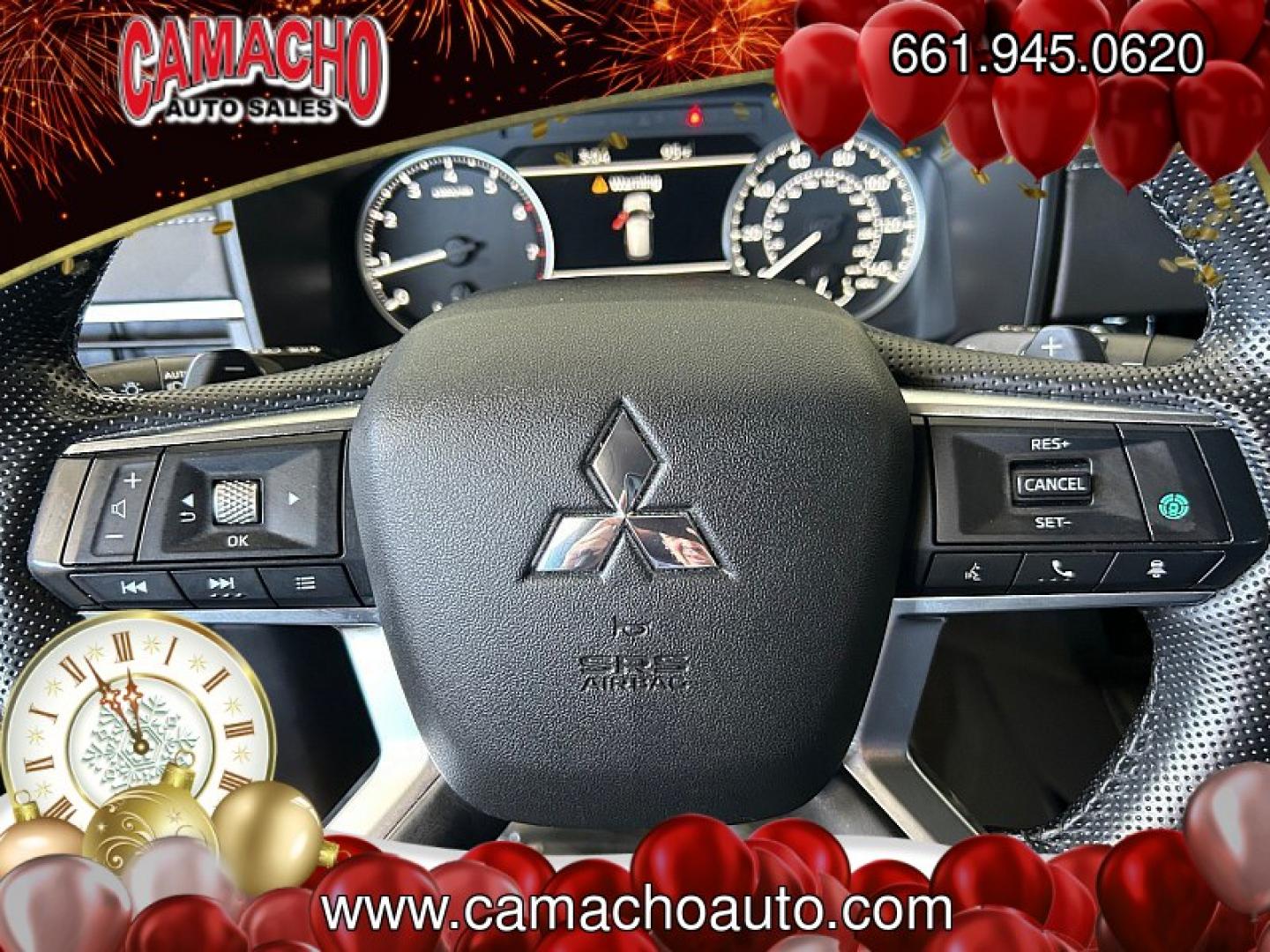 2024 Gray Mitsubishi Outlander (JA4J3VA87RZ) with an 4-Cyl 2.5 Liter engine, Automatic CVT transmission, located at 412 Auto Vista Drive, Palmdale, CA, 93551, (661) 945-0620, 34.592636, -118.136681- Photo#24
