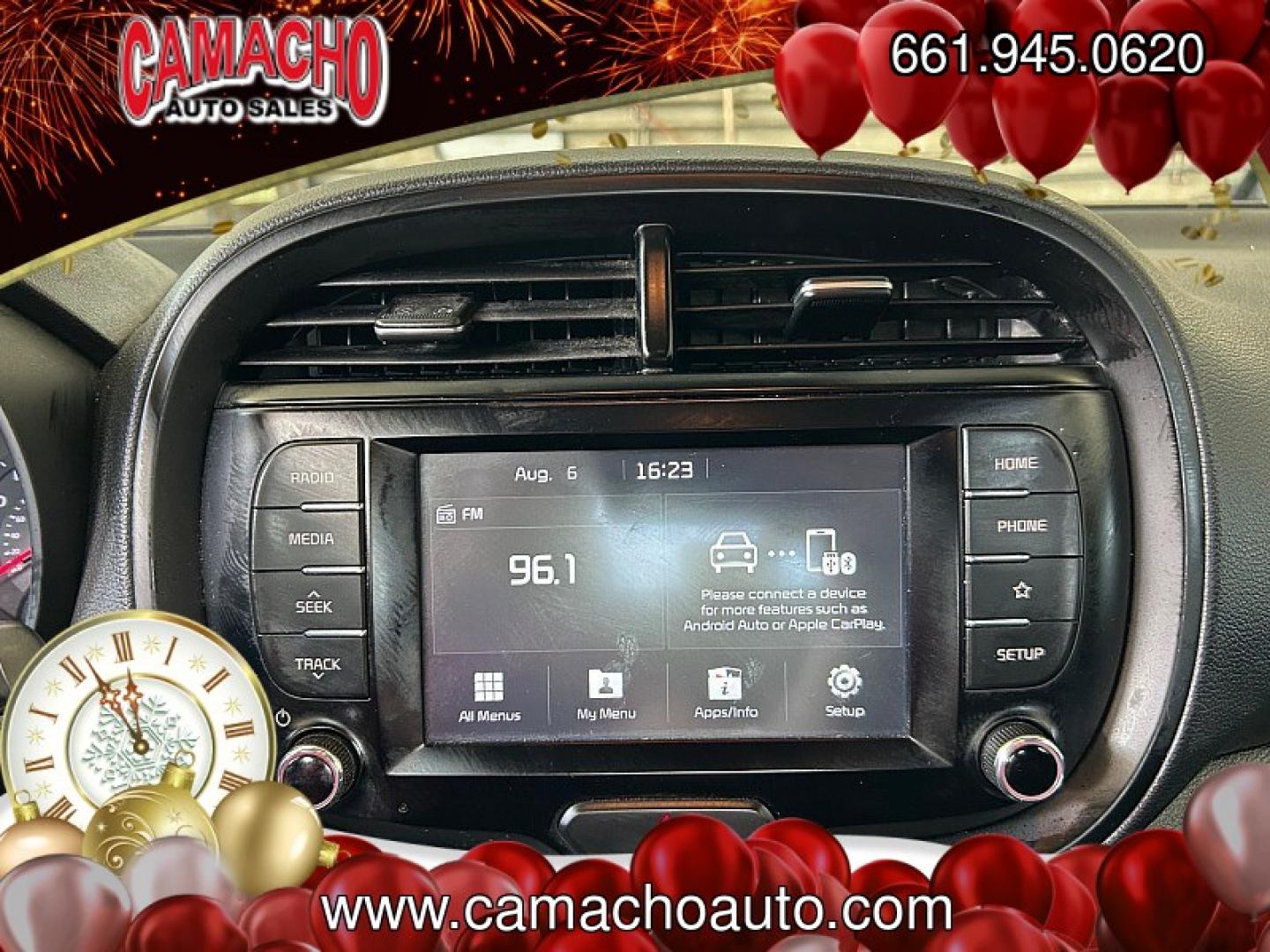 2020 Black Kia Soul (KNDJ23AU6L7) with an 4-Cyl 2.0 Liter engine, Automatic i-VT transmission, located at 412 Auto Vista Drive, Palmdale, CA, 93551, (661) 945-0620, 34.592636, -118.136681- Photo#24