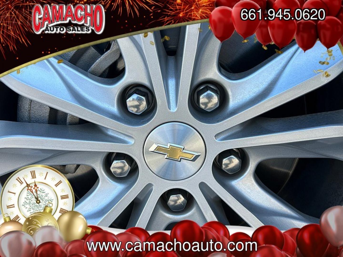 2023 White Chevrolet Malibu (1G1ZD5ST5PF) with an 4-Cyl Turbo 1.5 Liter engine, Automatic CVT transmission, located at 412 Auto Vista Drive, Palmdale, CA, 93551, (661) 945-0620, 34.592636, -118.136681- Photo#13