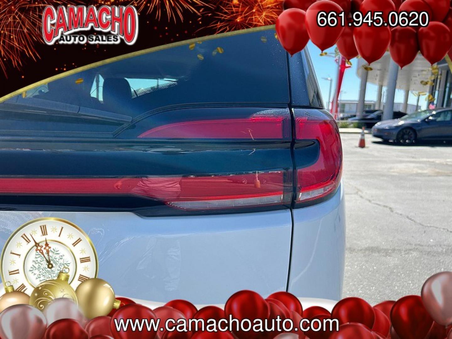2023 White Chrysler Pacifica (2C4RC1BGXPR) with an V6 3.6 Liter engine, Automatic 9-Spd transmission, located at 412 Auto Vista Drive, Palmdale, CA, 93551, (661) 945-0620, 34.592636, -118.136681- Photo#26