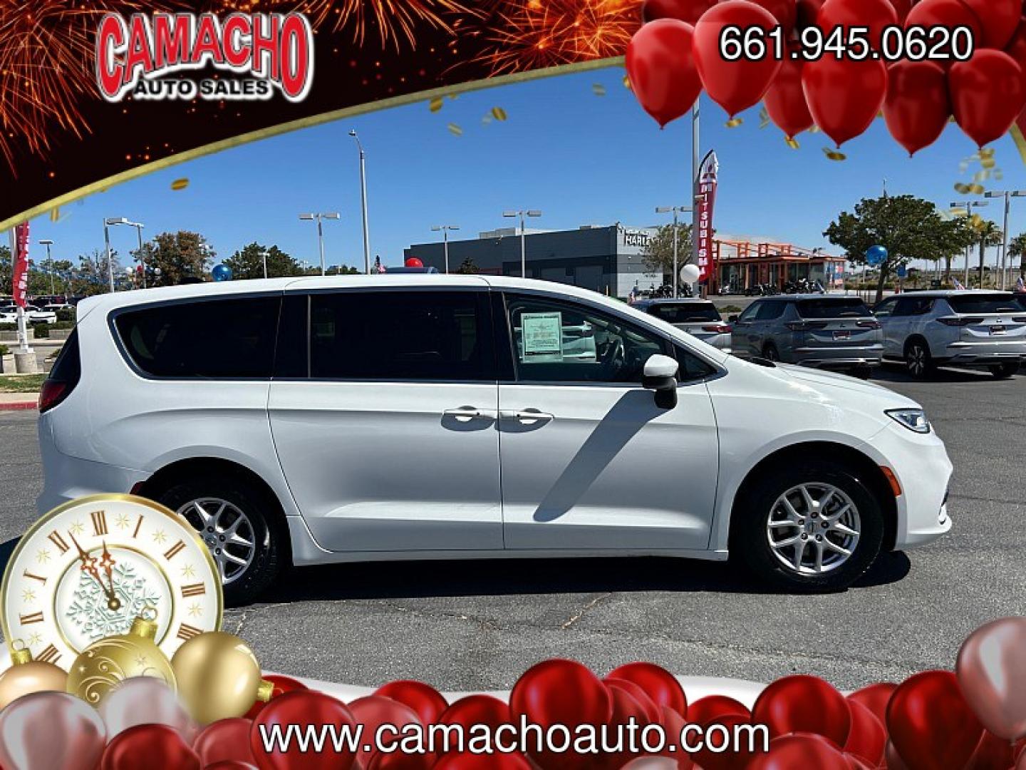 2023 White Chrysler Pacifica (2C4RC1BGXPR) with an V6 3.6 Liter engine, Automatic 9-Spd transmission, located at 412 Auto Vista Drive, Palmdale, CA, 93551, (661) 945-0620, 34.592636, -118.136681- Photo#7