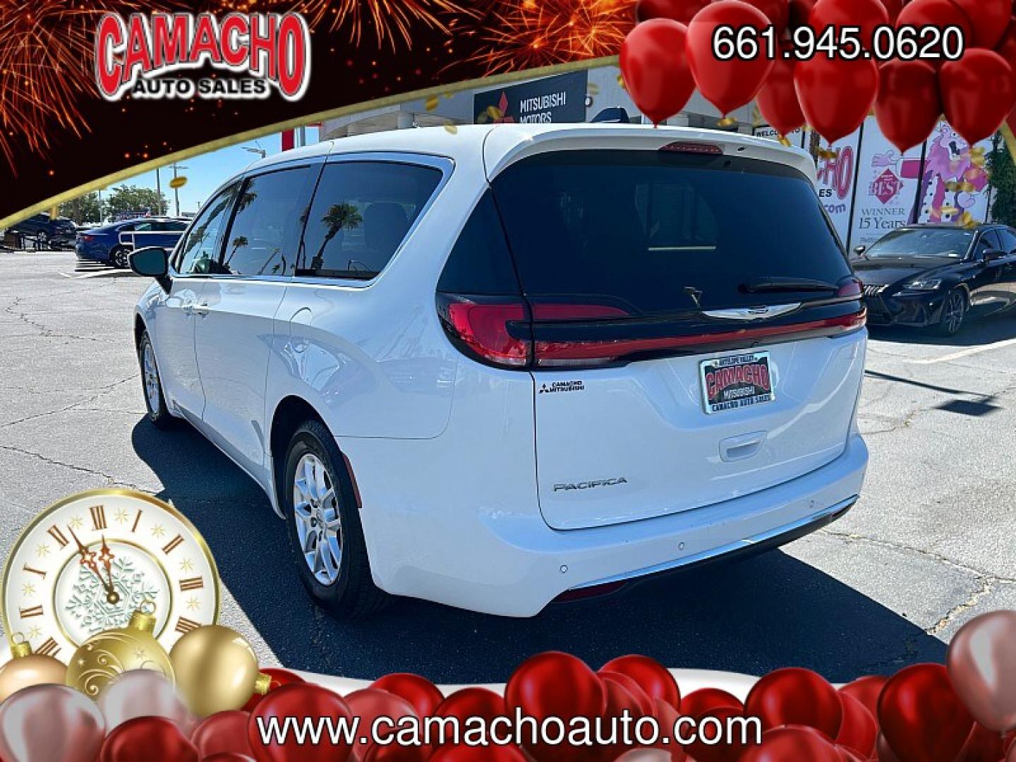 2023 White Chrysler Pacifica (2C4RC1BGXPR) with an V6 3.6 Liter engine, Automatic 9-Spd transmission, located at 412 Auto Vista Drive, Palmdale, CA, 93551, (661) 945-0620, 34.592636, -118.136681- Photo#4