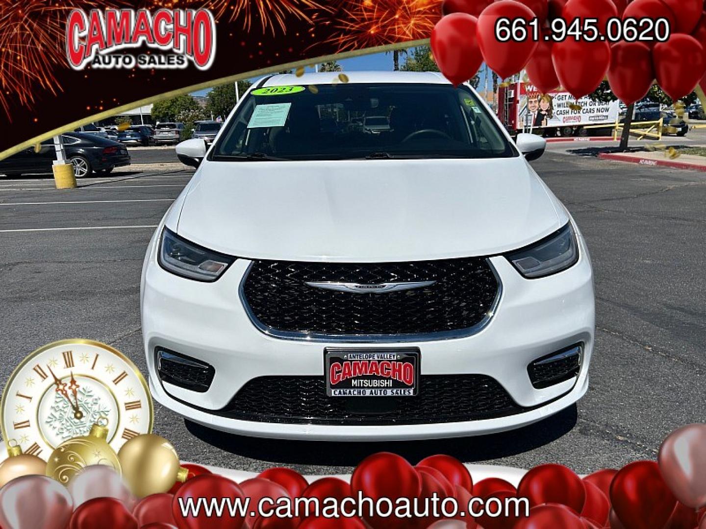 2023 White Chrysler Pacifica (2C4RC1BGXPR) with an V6 3.6 Liter engine, Automatic 9-Spd transmission, located at 412 Auto Vista Drive, Palmdale, CA, 93551, (661) 945-0620, 34.592636, -118.136681- Photo#1
