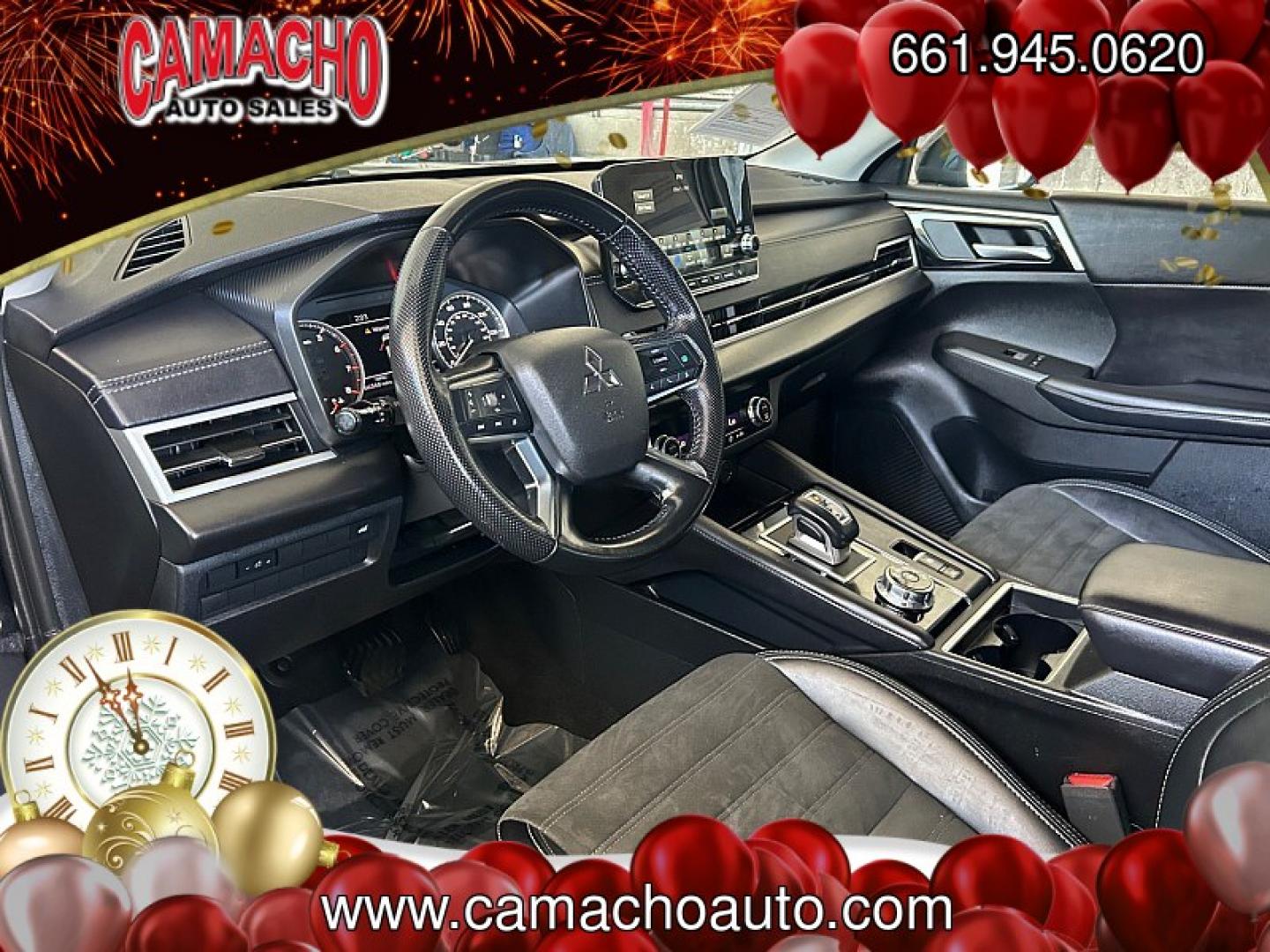2024 Black Mitsubishi Outlander (JA4J3VA80RZ) with an 4-Cyl 2.5 Liter engine, Automatic CVT transmission, located at 412 Auto Vista Drive, Palmdale, CA, 93551, (661) 945-0620, 34.592636, -118.136681- Photo#17