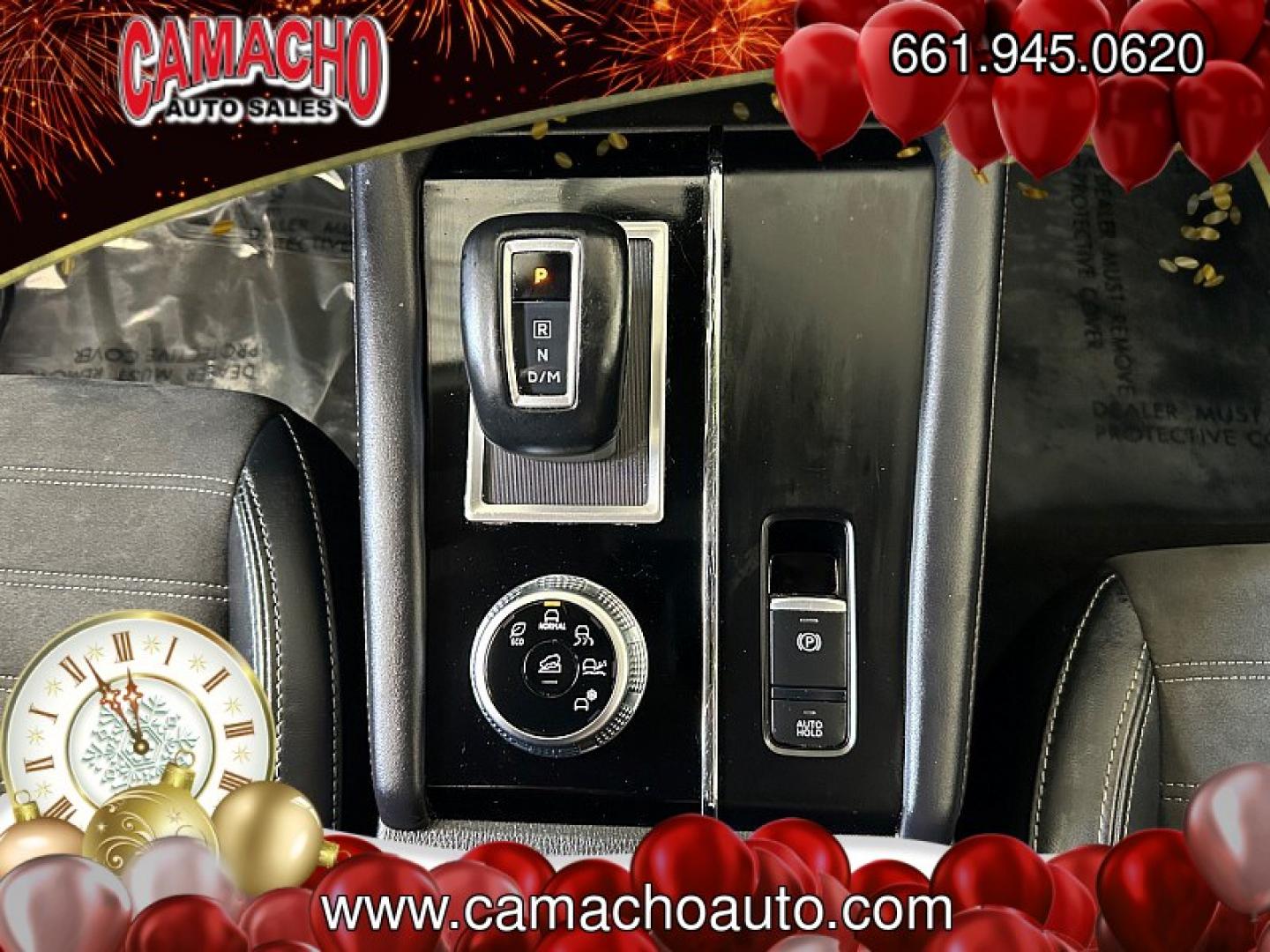 2024 Black Mitsubishi Outlander (JA4J3VA80RZ) with an 4-Cyl 2.5 Liter engine, Automatic CVT transmission, located at 412 Auto Vista Drive, Palmdale, CA, 93551, (661) 945-0620, 34.592636, -118.136681- Photo#18