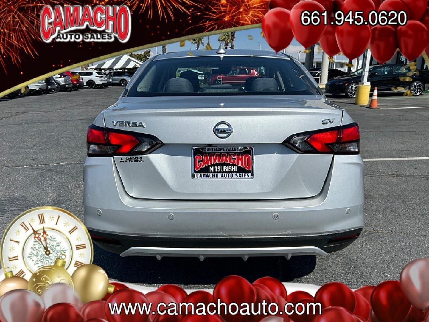 2020 Silver Nissan Versa (3N1CN8EV6LL) with an 4-Cyl 1.6 Liter engine, Automatic CVT w/Xtronic transmission, located at 412 Auto Vista Drive, Palmdale, CA, 93551, (661) 945-0620, 34.592636, -118.136681- Photo#3