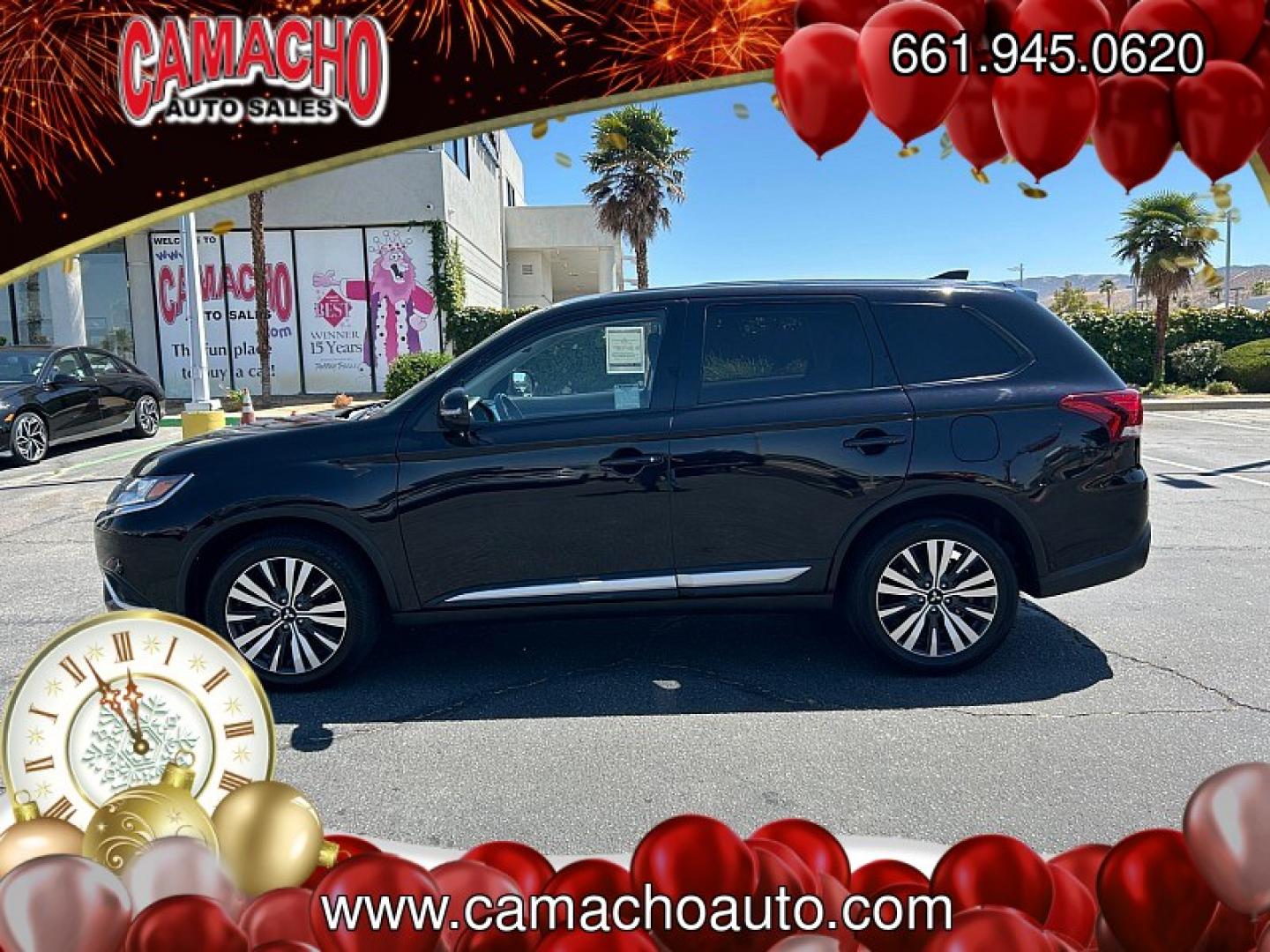 2019 Black Mitsubishi Outlander (JA4AD3A3XKZ) with an 4-Cyl 2.4 Liter engine, Automatic CVT transmission, located at 412 Auto Vista Drive, Palmdale, CA, 93551, (661) 945-0620, 34.592636, -118.136681- Photo#6