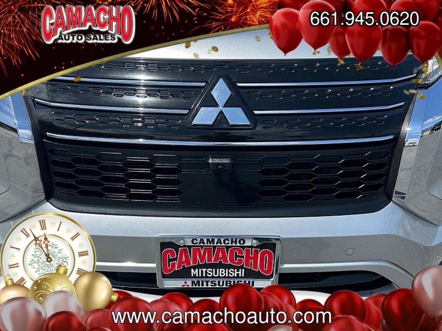 2024 Silver Mitsubishi Outlander (JA4J3VA84RZ) with an 4-Cyl 2.5 Liter engine, Automatic CVT transmission, located at 412 Auto Vista Drive, Palmdale, CA, 93551, (661) 945-0620, 34.592636, -118.136681- Photo#9