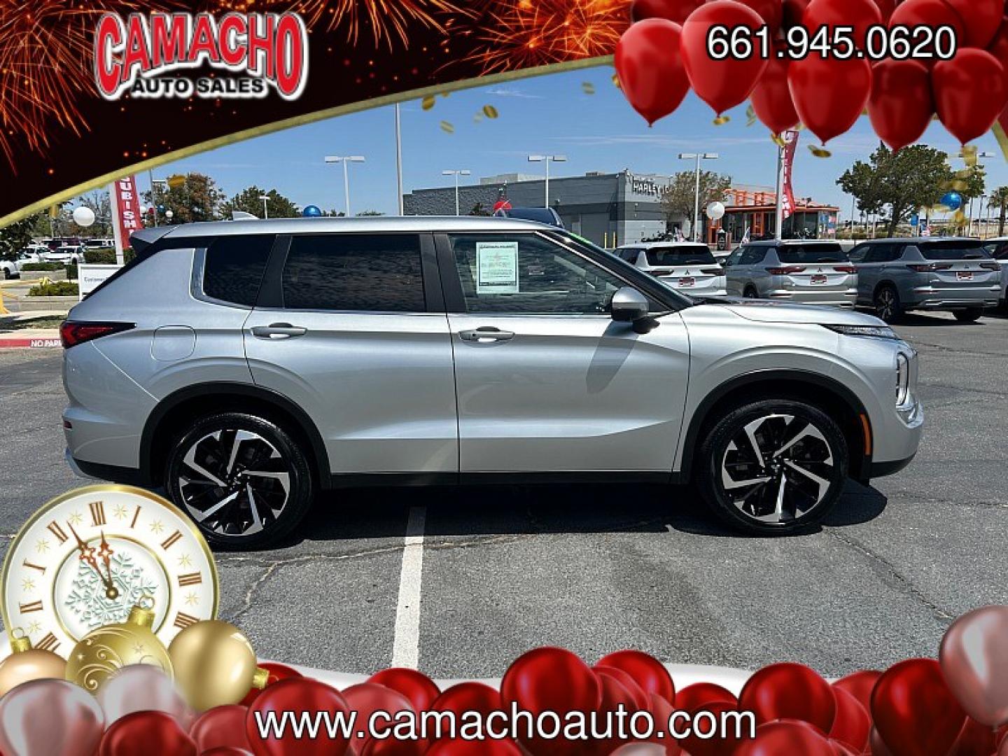 2024 Silver Mitsubishi Outlander (JA4J3VA84RZ) with an 4-Cyl 2.5 Liter engine, Automatic CVT transmission, located at 412 Auto Vista Drive, Palmdale, CA, 93551, (661) 945-0620, 34.592636, -118.136681- Photo#10