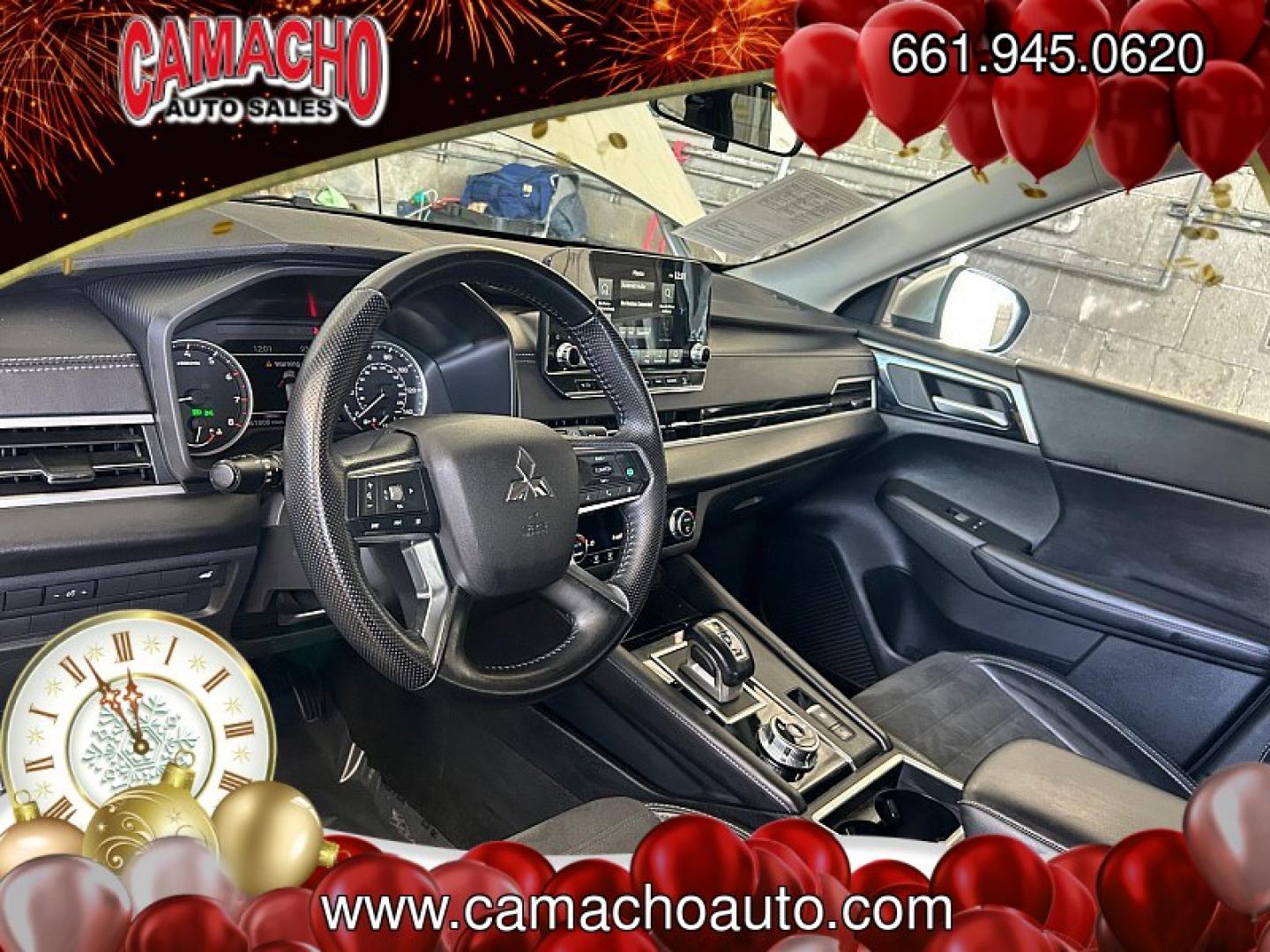 2024 Silver Mitsubishi Outlander (JA4J3VA84RZ) with an 4-Cyl 2.5 Liter engine, Automatic CVT transmission, located at 412 Auto Vista Drive, Palmdale, CA, 93551, (661) 945-0620, 34.592636, -118.136681- Photo#17