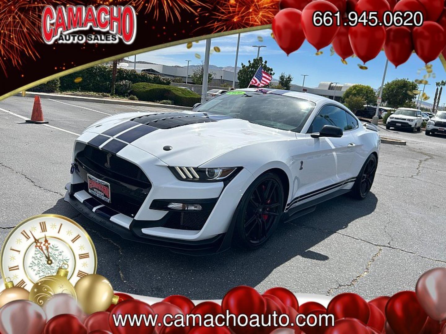 2020 White Ford Shelby GT500 (1FA6P8SJ2L5) with an V8 Supercharged 5.2 Liter engine, Automatic 7-Spd Dual Clutch TREMEC transmission, located at 412 Auto Vista Drive, Palmdale, CA, 93551, (661) 945-0620, 34.592636, -118.136681- Photo#2