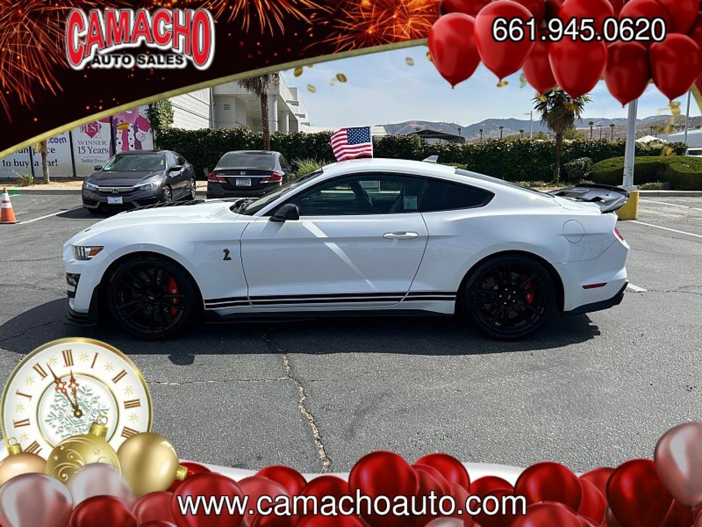 2020 White Ford Shelby GT500 (1FA6P8SJ2L5) with an V8 Supercharged 5.2 Liter engine, Automatic 7-Spd Dual Clutch TREMEC transmission, located at 412 Auto Vista Drive, Palmdale, CA, 93551, (661) 945-0620, 34.592636, -118.136681- Photo#3