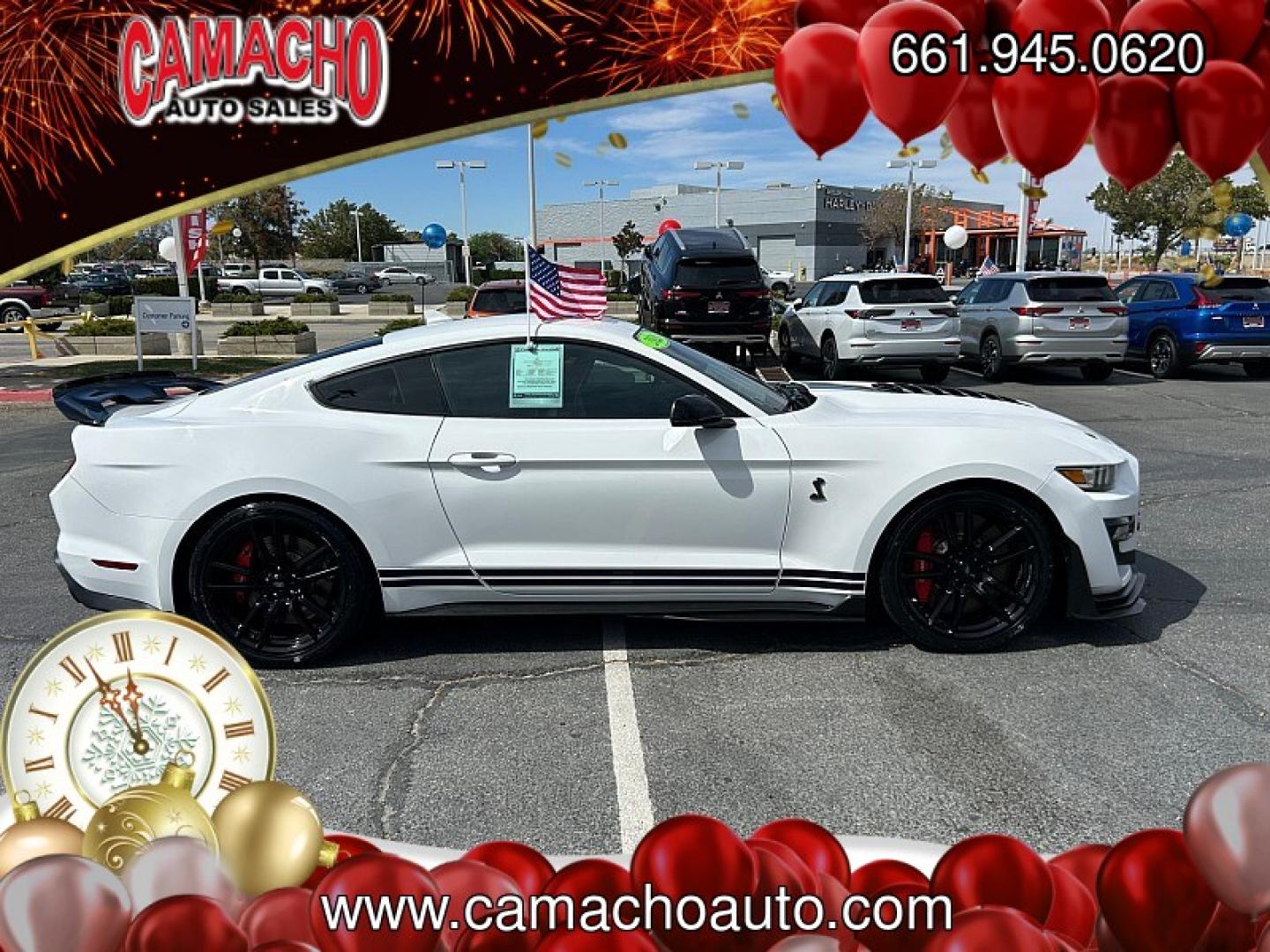 2020 White Ford Shelby GT500 (1FA6P8SJ2L5) with an V8 Supercharged 5.2 Liter engine, Automatic 7-Spd Dual Clutch TREMEC transmission, located at 412 Auto Vista Drive, Palmdale, CA, 93551, (661) 945-0620, 34.592636, -118.136681- Photo#5