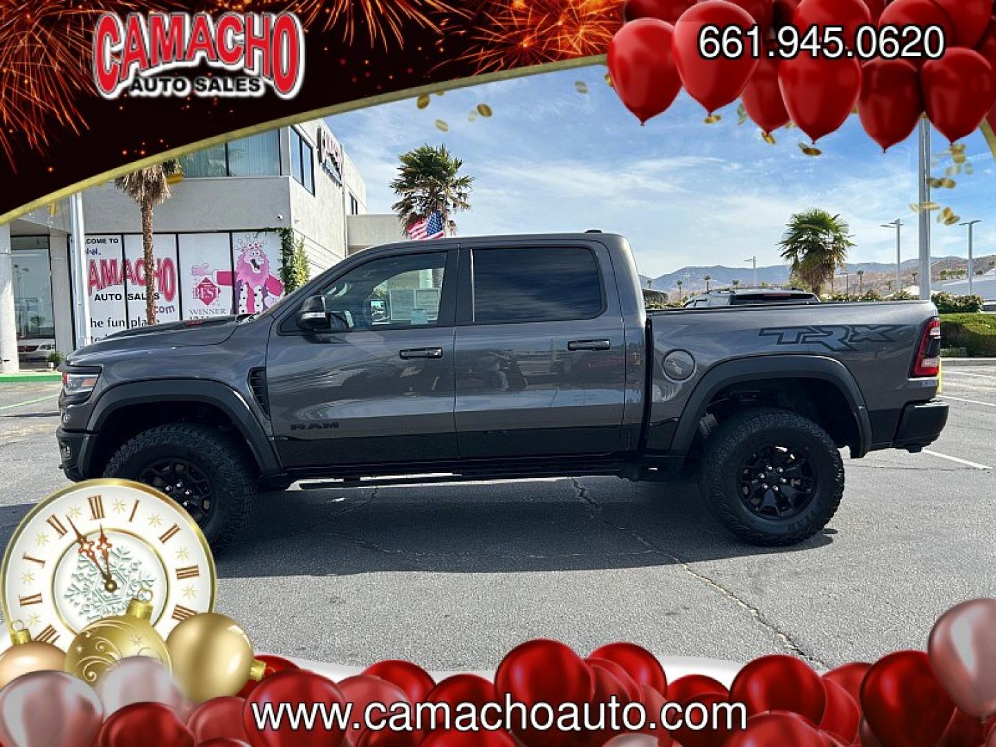 2022 Gray Ram 1500 4WD (1C6SRFU94NN) with an V8 HEMI 6.2 Liter engine, Automatic 8-Spd transmission, located at 412 Auto Vista Drive, Palmdale, CA, 93551, (661) 945-0620, 34.592636, -118.136681- Photo#5