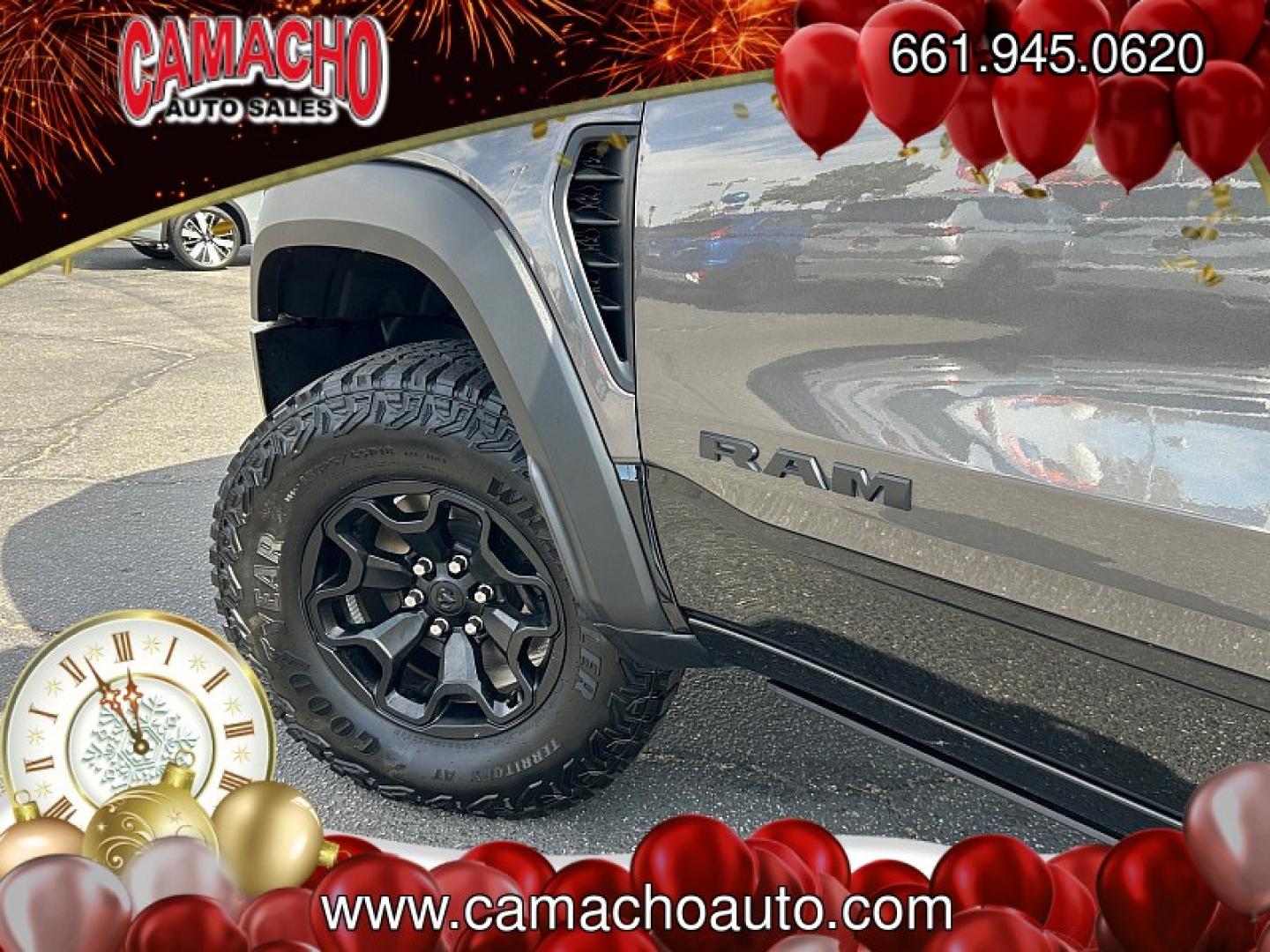 2022 Gray Ram 1500 4WD (1C6SRFU94NN) with an V8 HEMI 6.2 Liter engine, Automatic 8-Spd transmission, located at 412 Auto Vista Drive, Palmdale, CA, 93551, (661) 945-0620, 34.592636, -118.136681- Photo#9