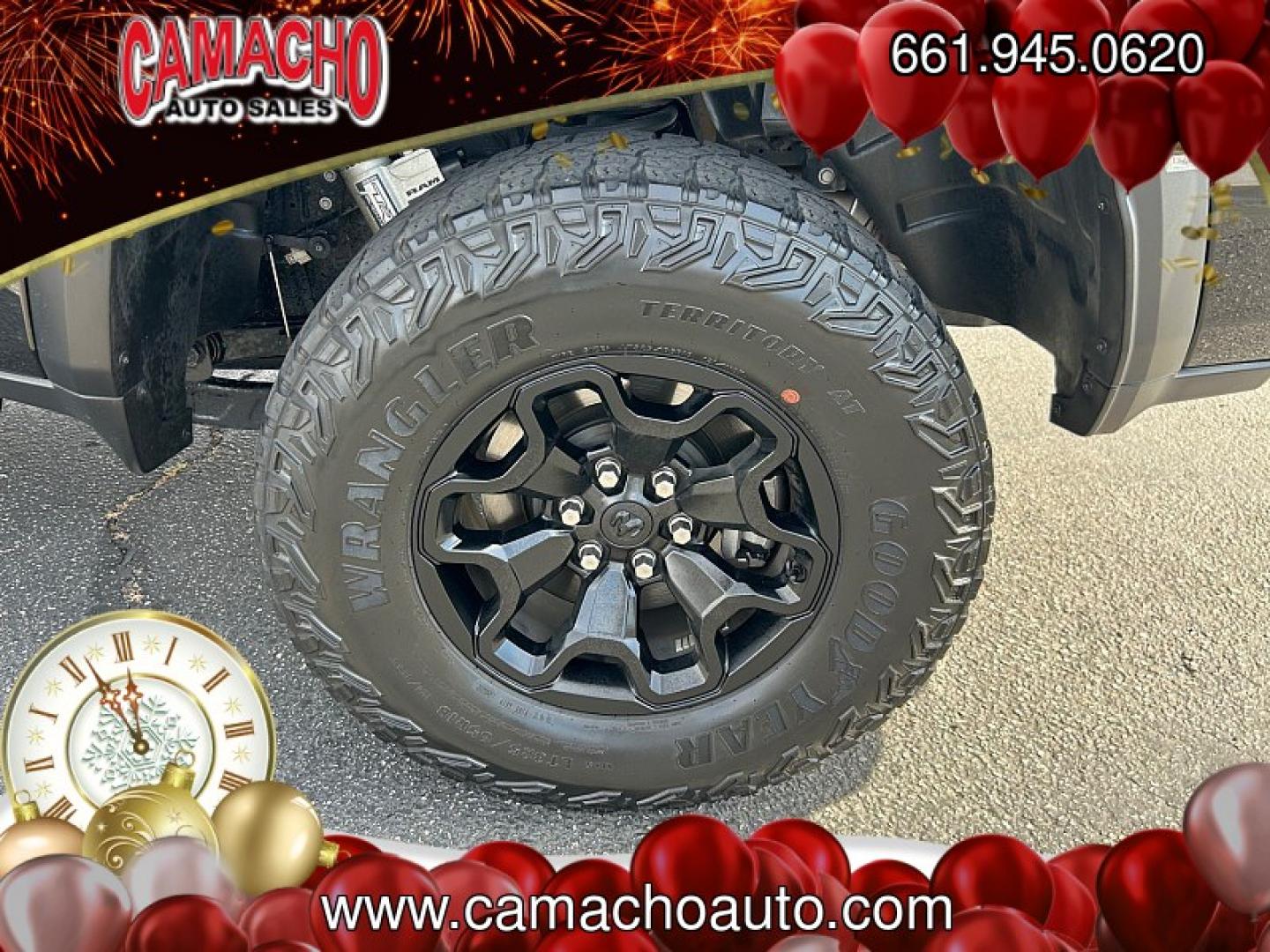 2022 Gray Ram 1500 4WD (1C6SRFU94NN) with an V8 HEMI 6.2 Liter engine, Automatic 8-Spd transmission, located at 412 Auto Vista Drive, Palmdale, CA, 93551, (661) 945-0620, 34.592636, -118.136681- Photo#16