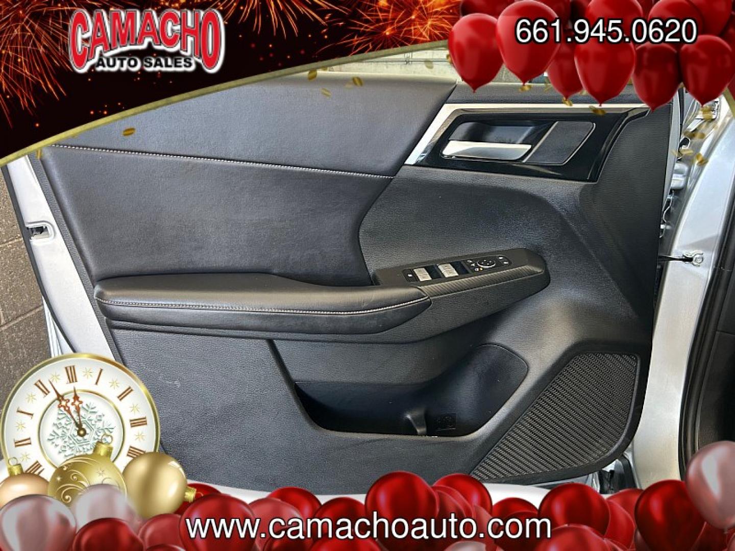 2024 Silver Mitsubishi Outlander (JA4J4VA84RZ) with an 4-Cyl 2.5 Liter engine, Automatic CVT transmission, located at 412 Auto Vista Drive, Palmdale, CA, 93551, (661) 945-0620, 34.592636, -118.136681- Photo#18