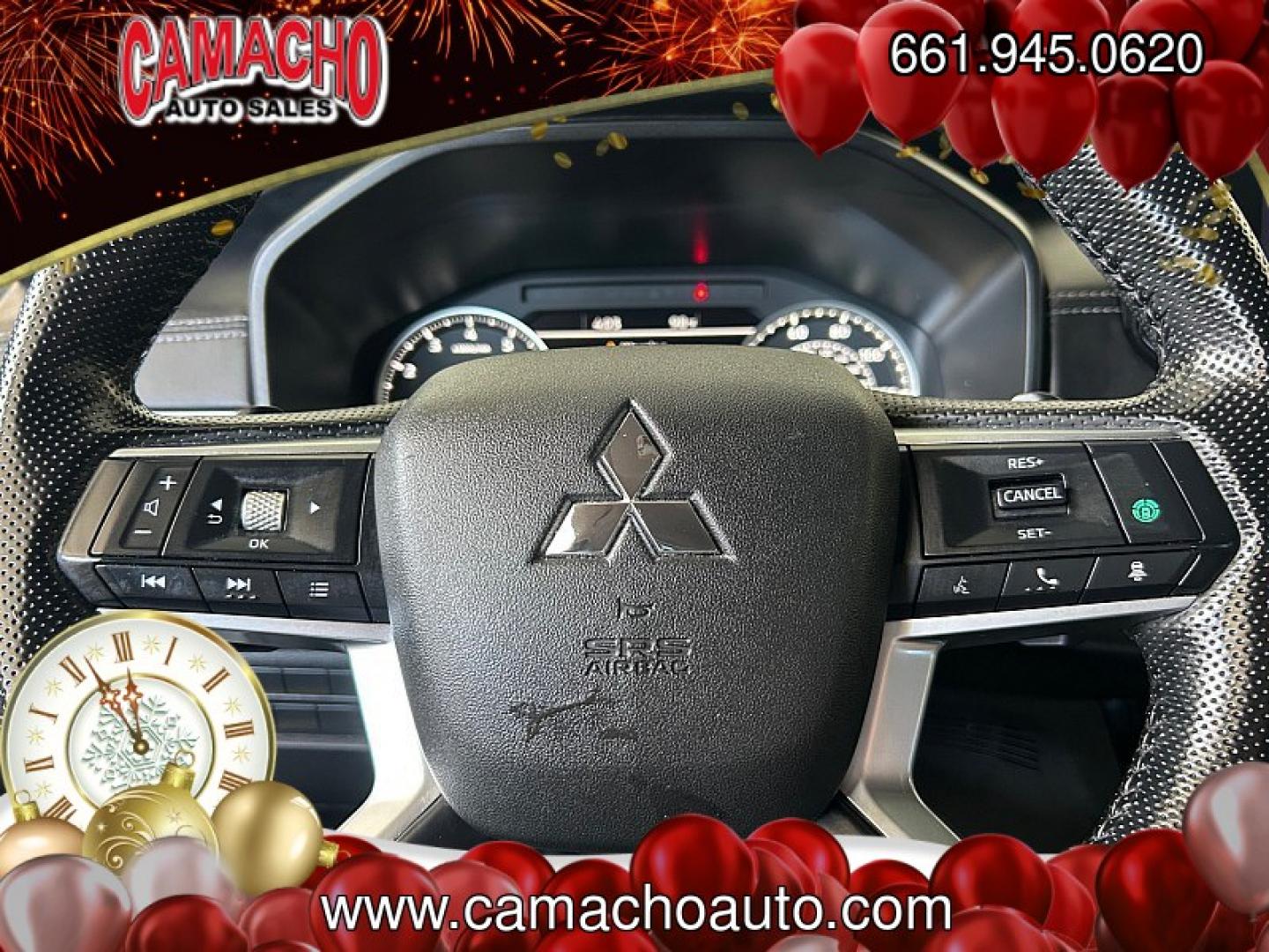 2024 Silver Mitsubishi Outlander (JA4J4VA84RZ) with an 4-Cyl 2.5 Liter engine, Automatic CVT transmission, located at 412 Auto Vista Drive, Palmdale, CA, 93551, (661) 945-0620, 34.592636, -118.136681- Photo#30